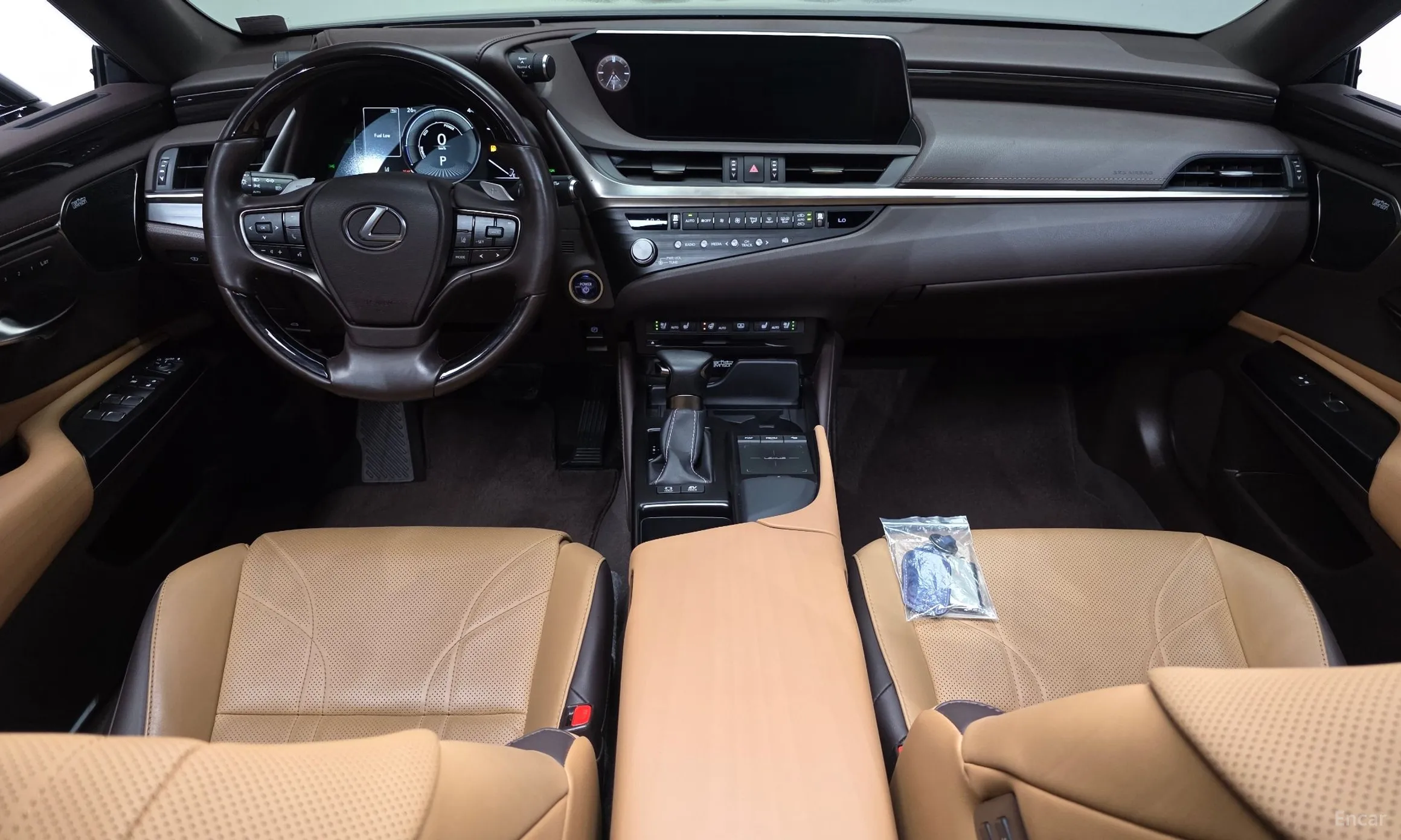 Lexus ES300h 7th Generation превью 7