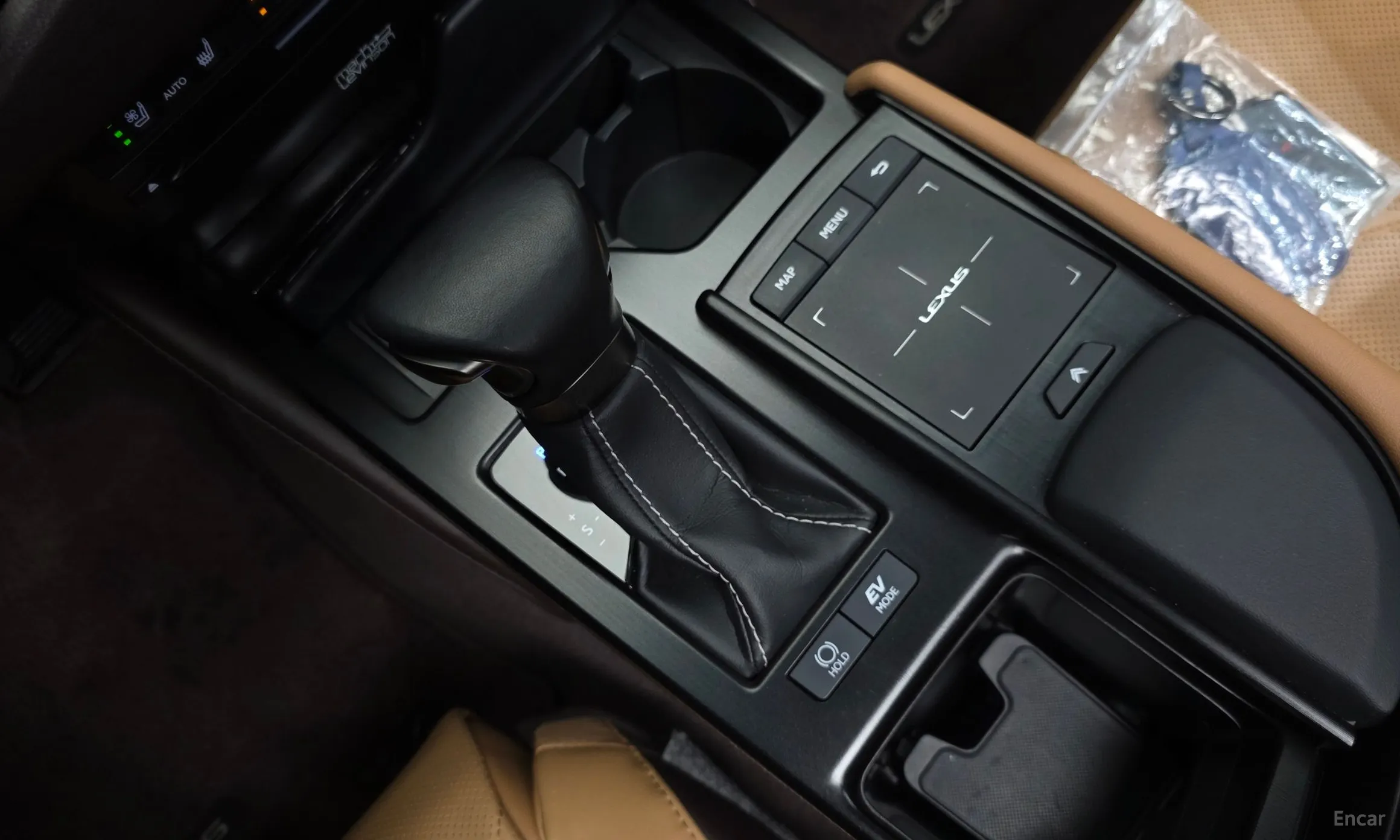 Lexus ES300h 7th Generation превью 9