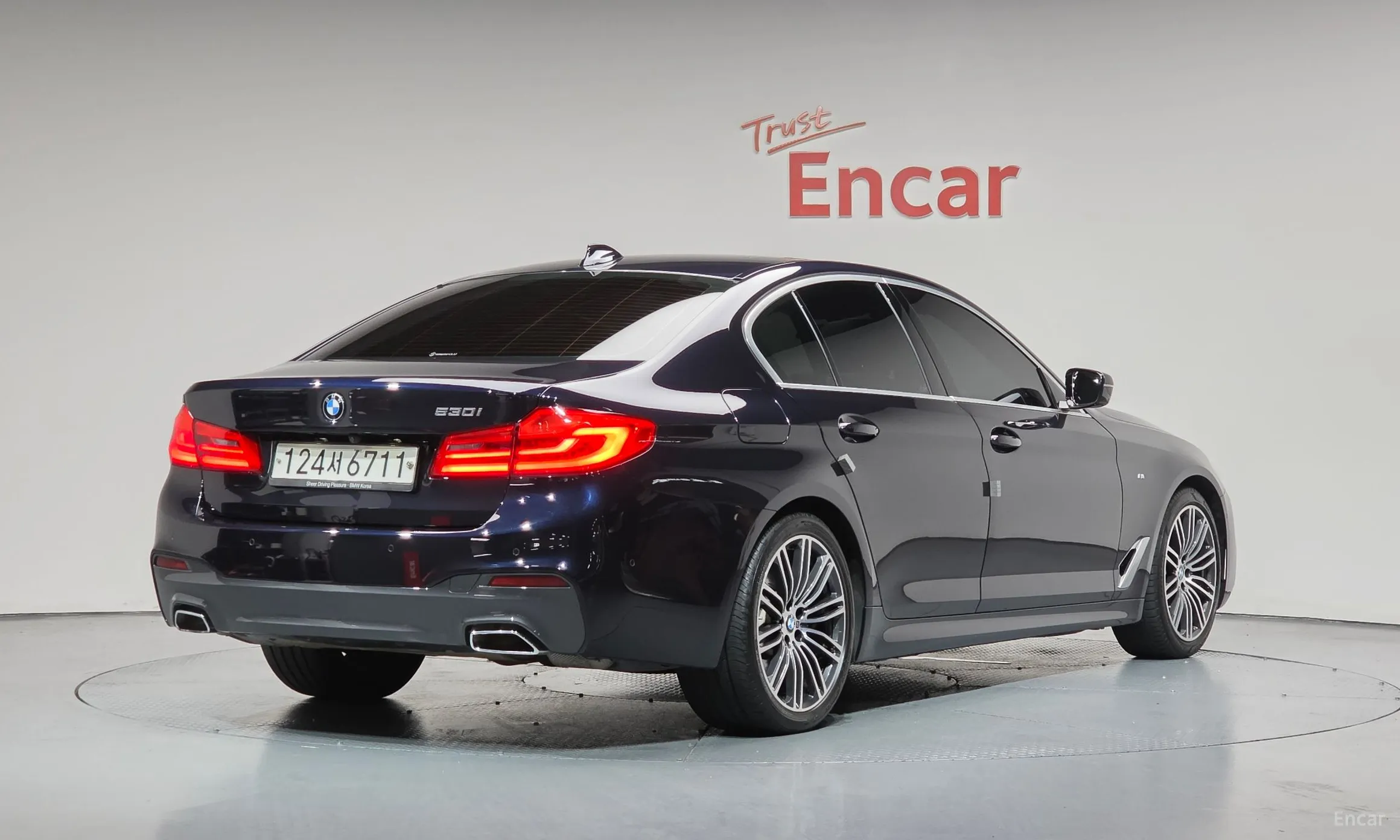 BMW 5 Series (G30)