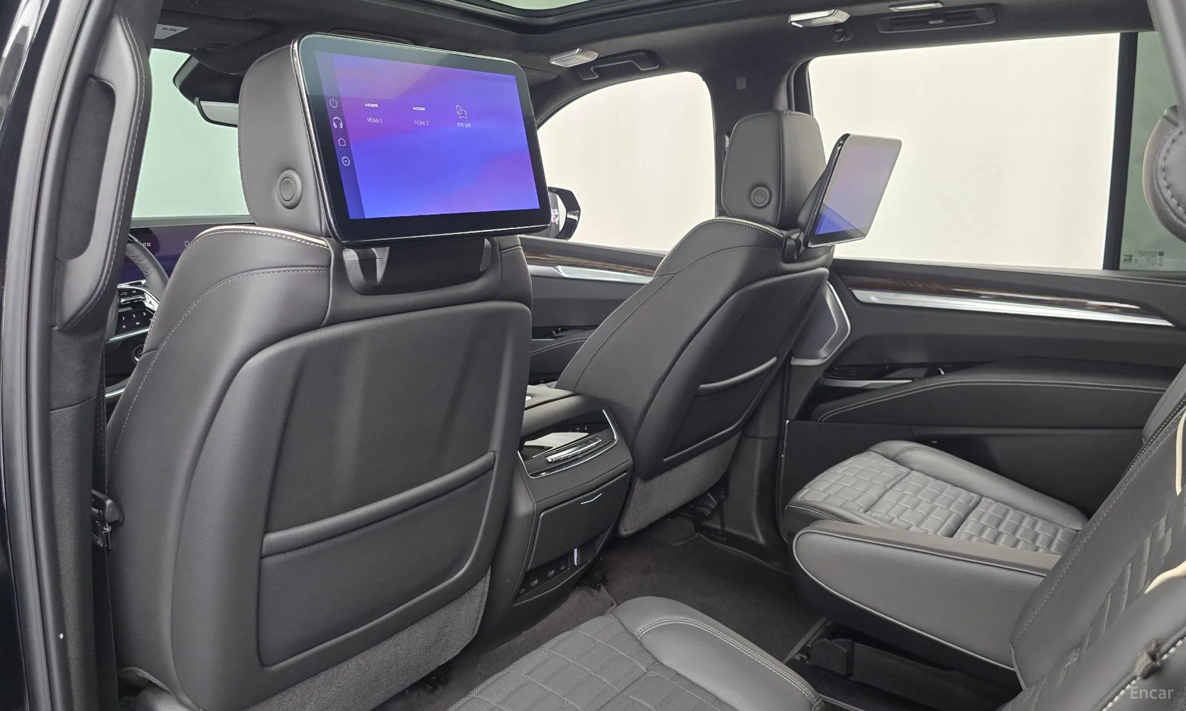 Cadillac Escalade 5th Generation превью 11