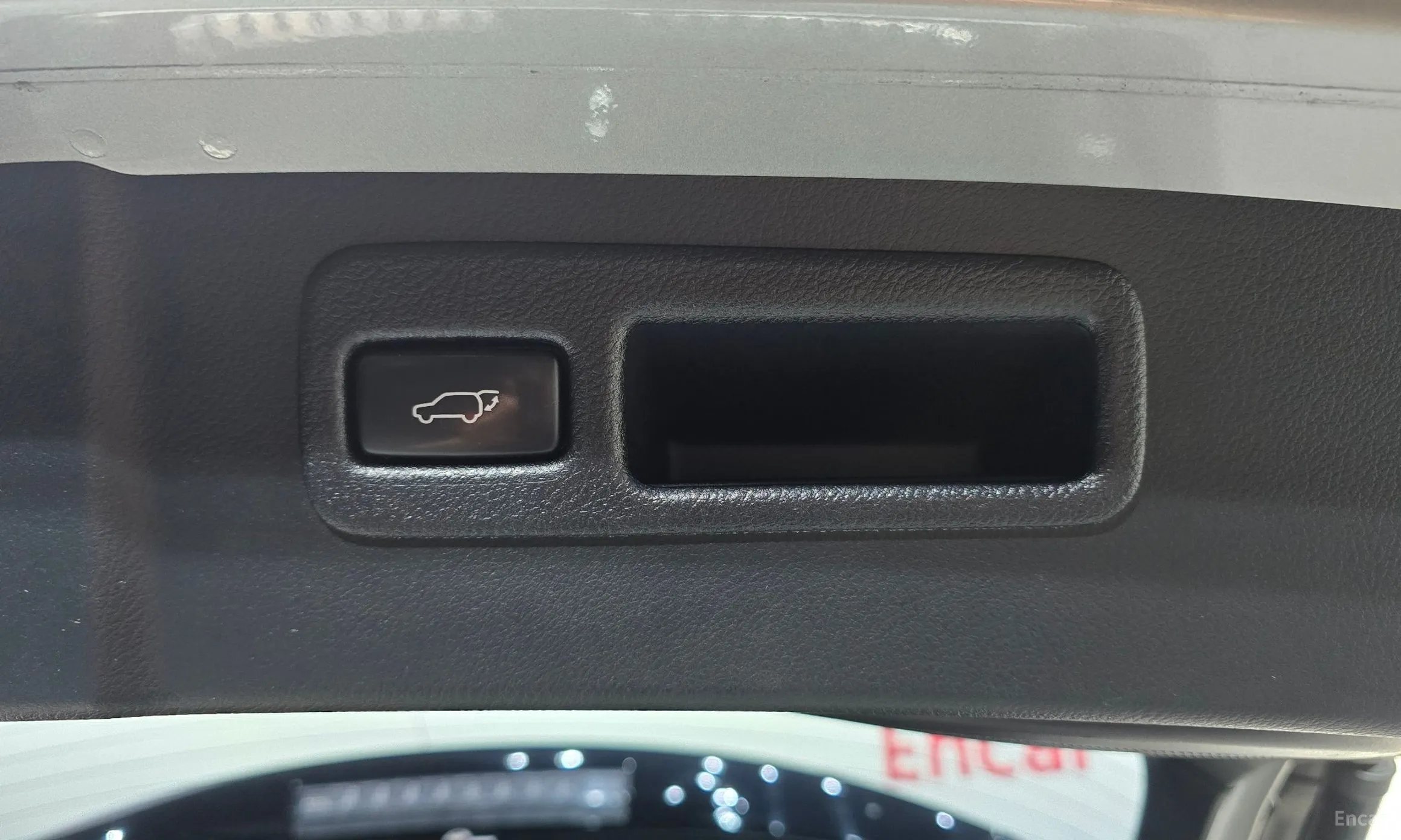 Lexus NX300h превью 20