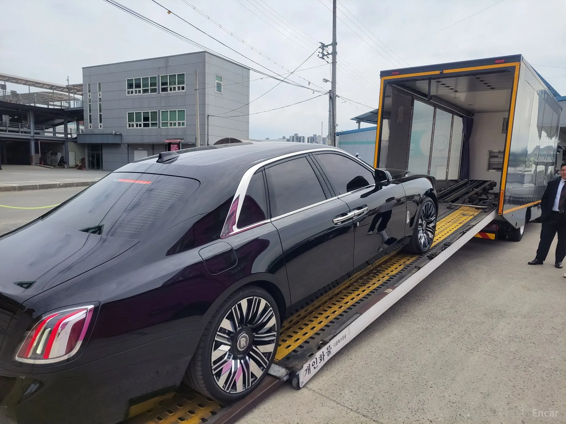 Rolls-Royce Ghost 2nd Generation превью 4