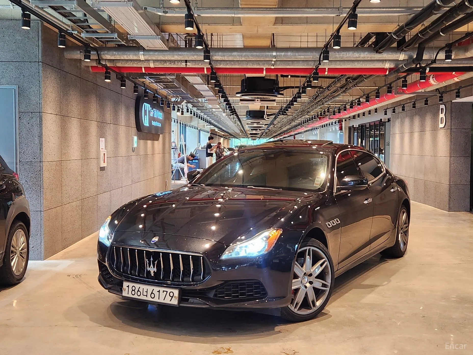 Maserati Quattroporte превью 3