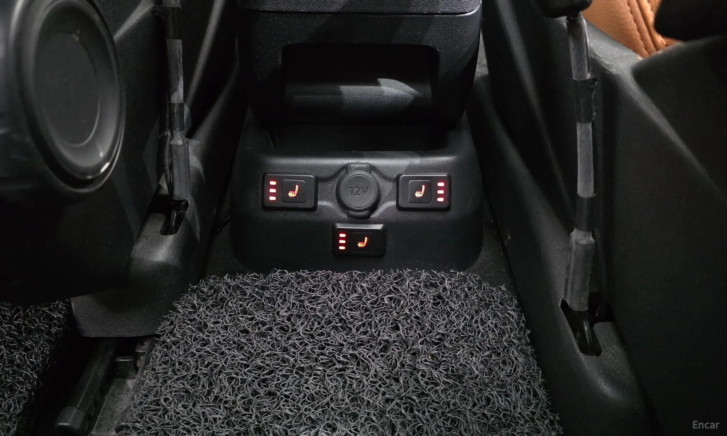 Citroën/DS Grand C4 Picasso превью 13