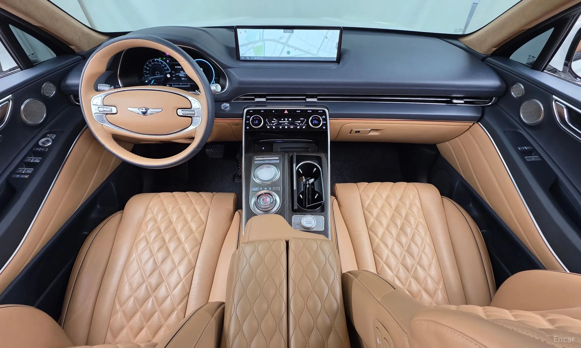 Genesis GV80 превью 7