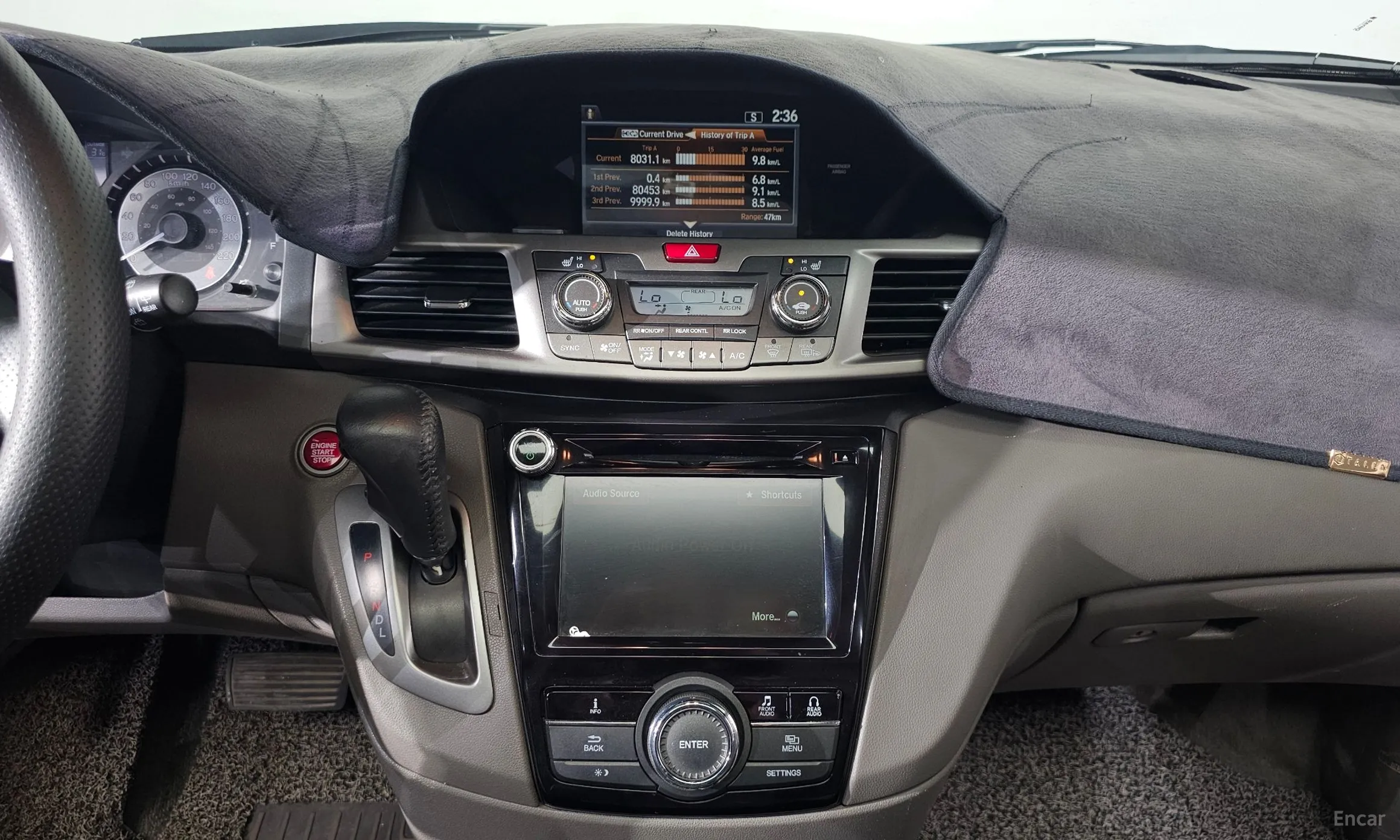 Honda Odyssey превью 12