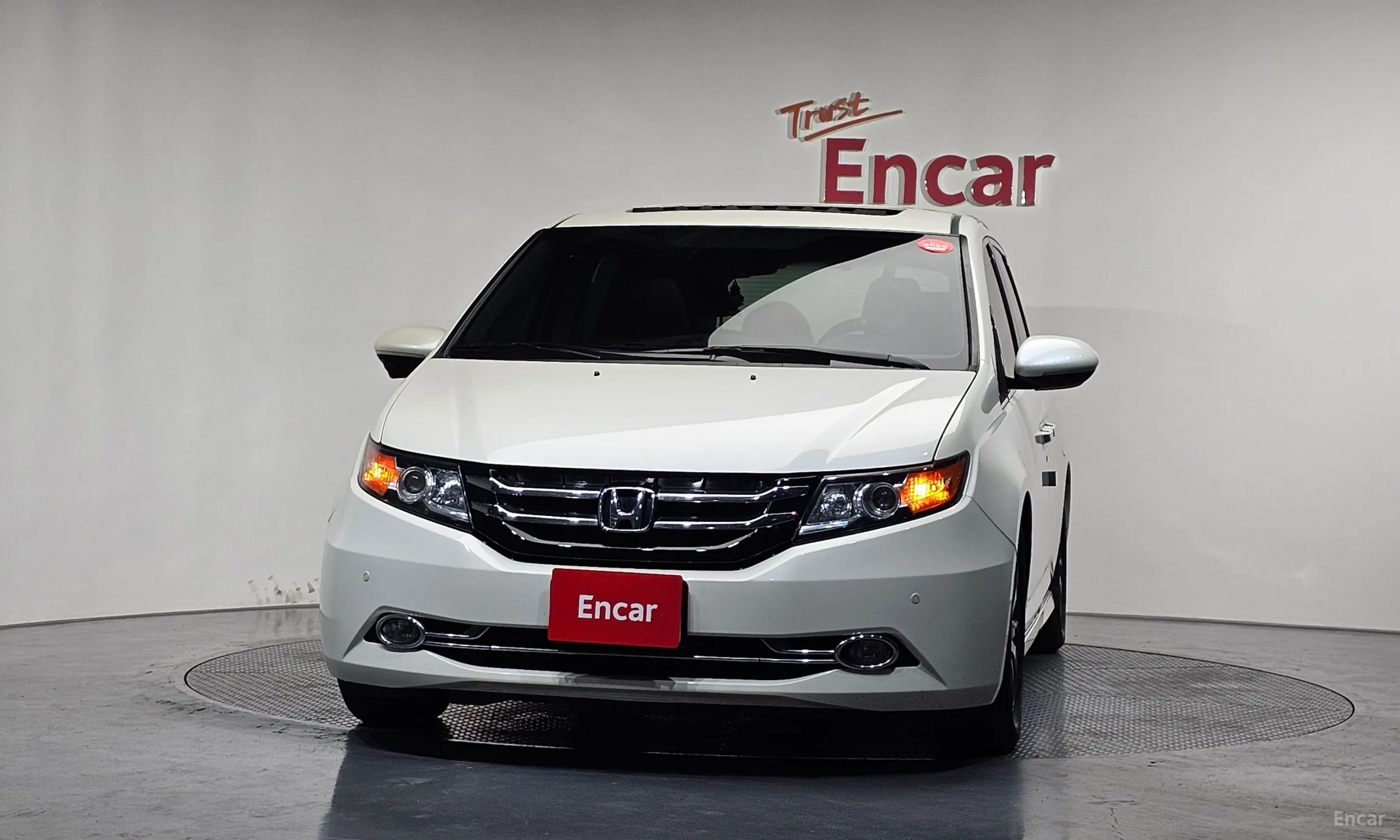 Honda Odyssey превью 3