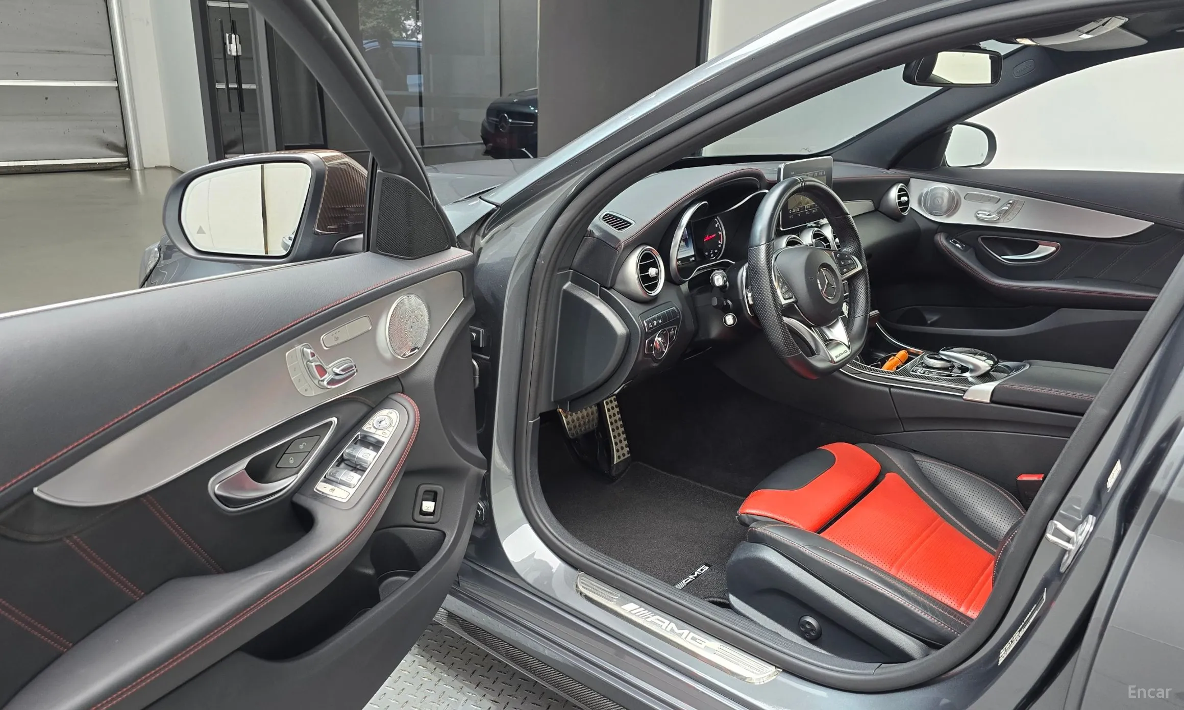 Mercedes Benz C-Class W205 превью 10