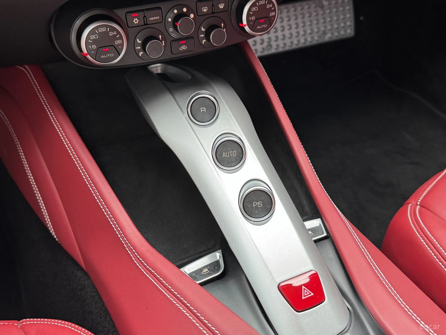Ferrari California превью 19