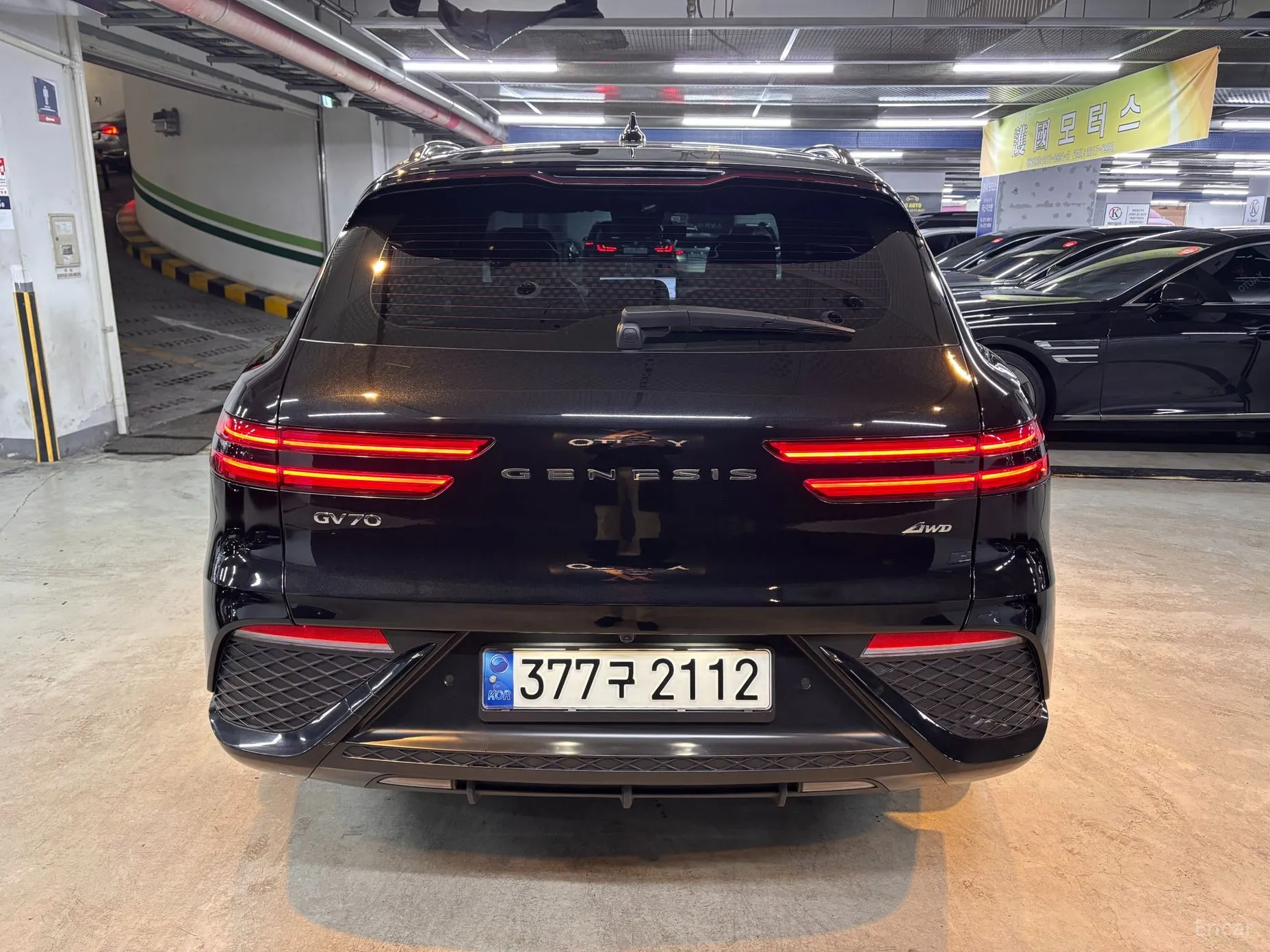 Genesis GV70 превью 4