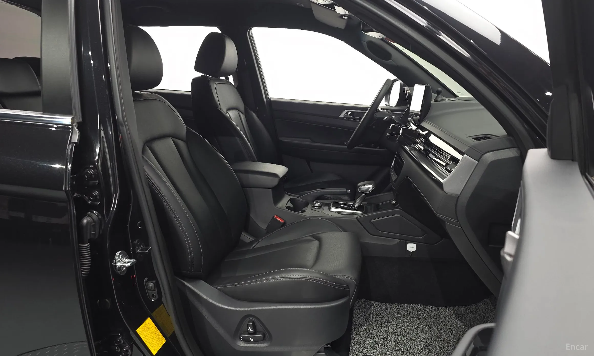 KG Mobility (SsangYong) Rexton Sports превью 10