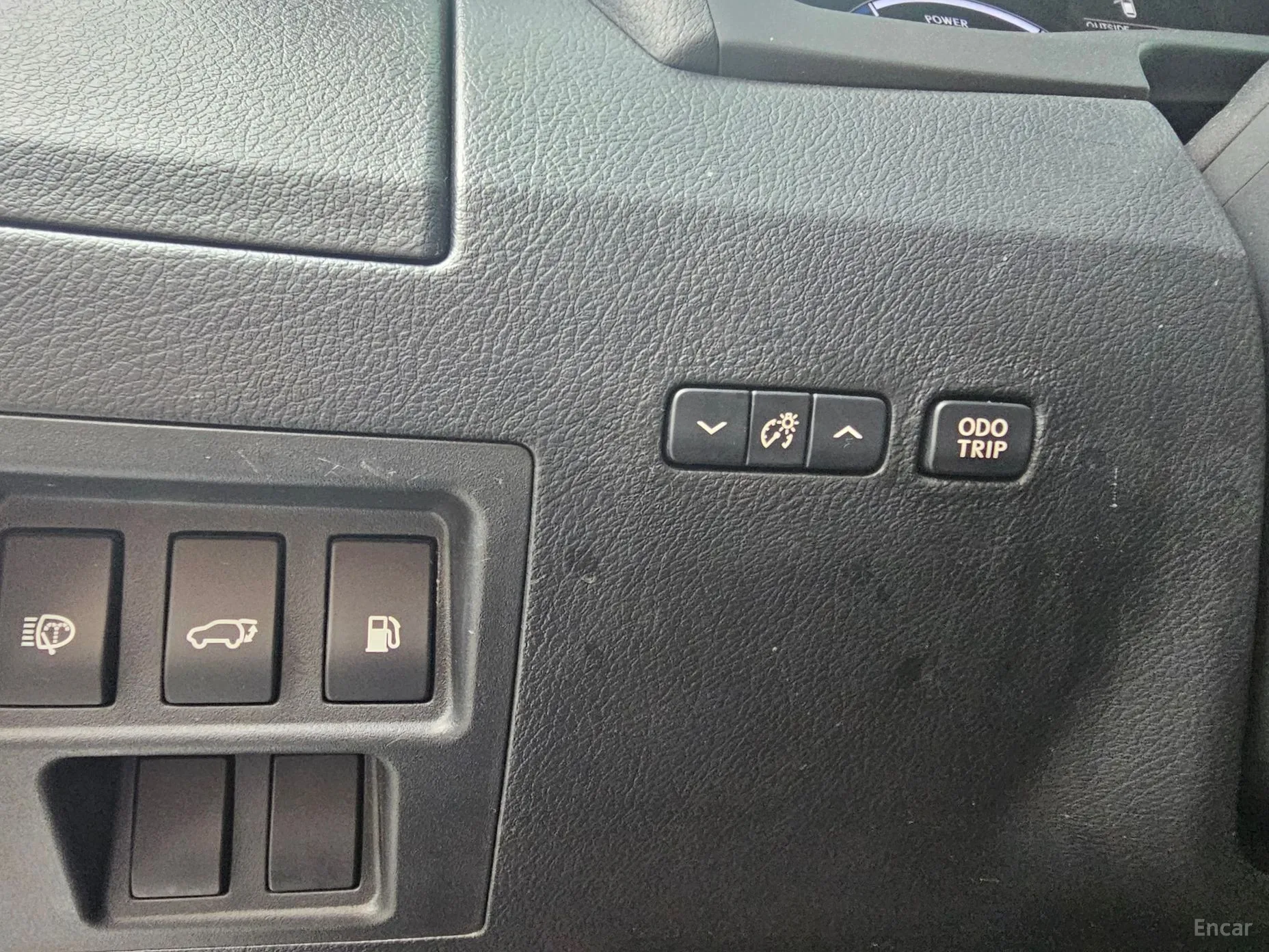 Lexus RX450h превью 12