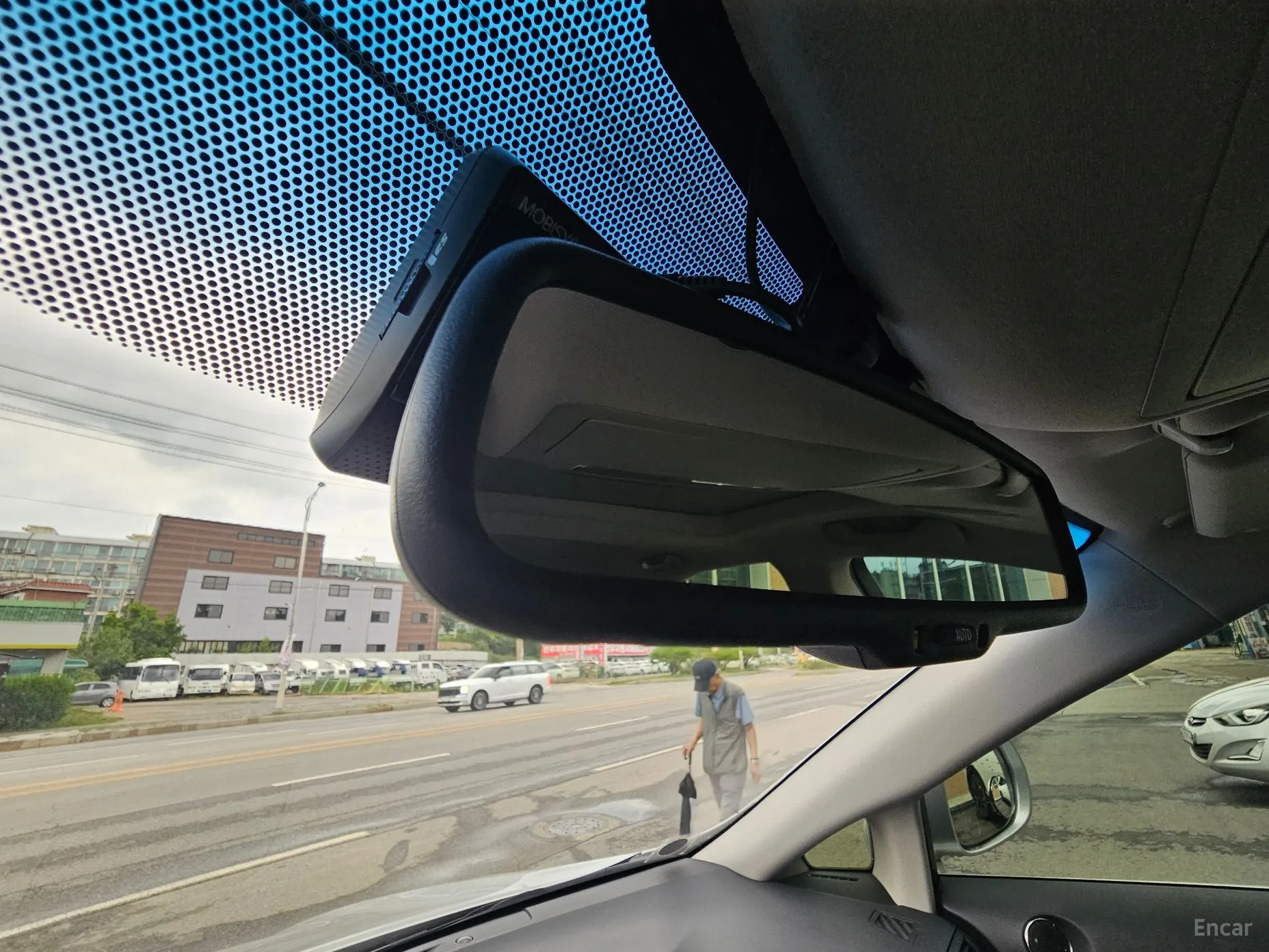 Lexus RX450h превью 17