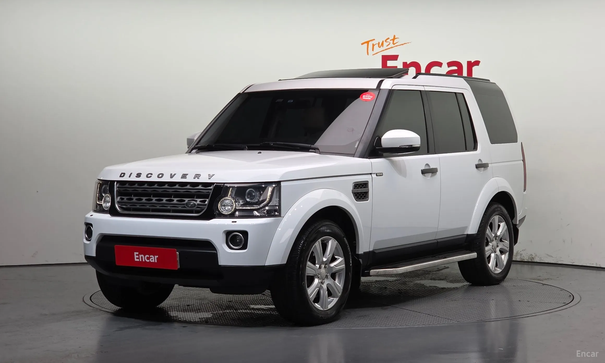 Land Rover Discovery 4