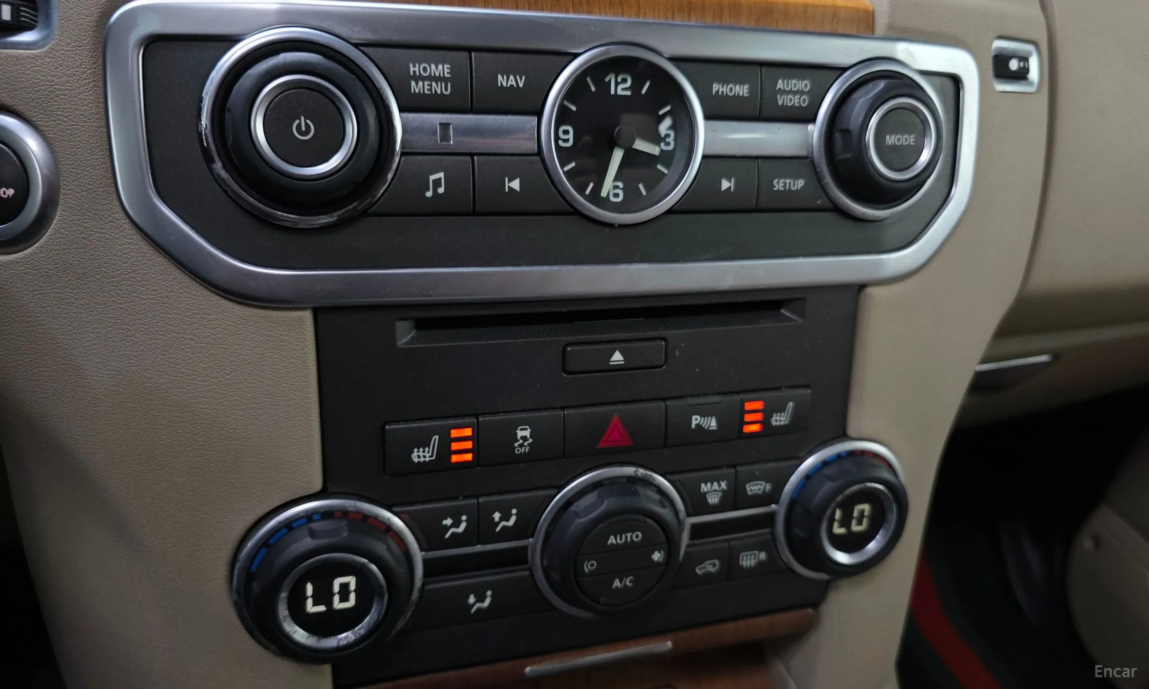Land Rover Discovery 4 превью 17
