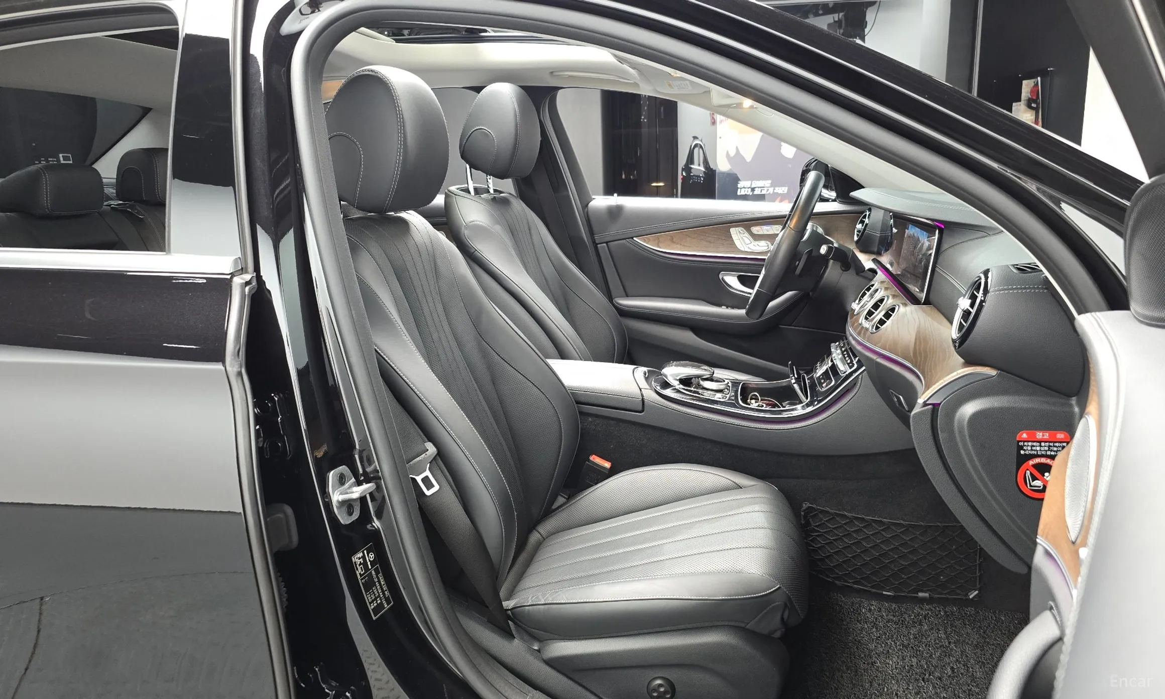 Mercedes Benz E-Class W213 превью 11