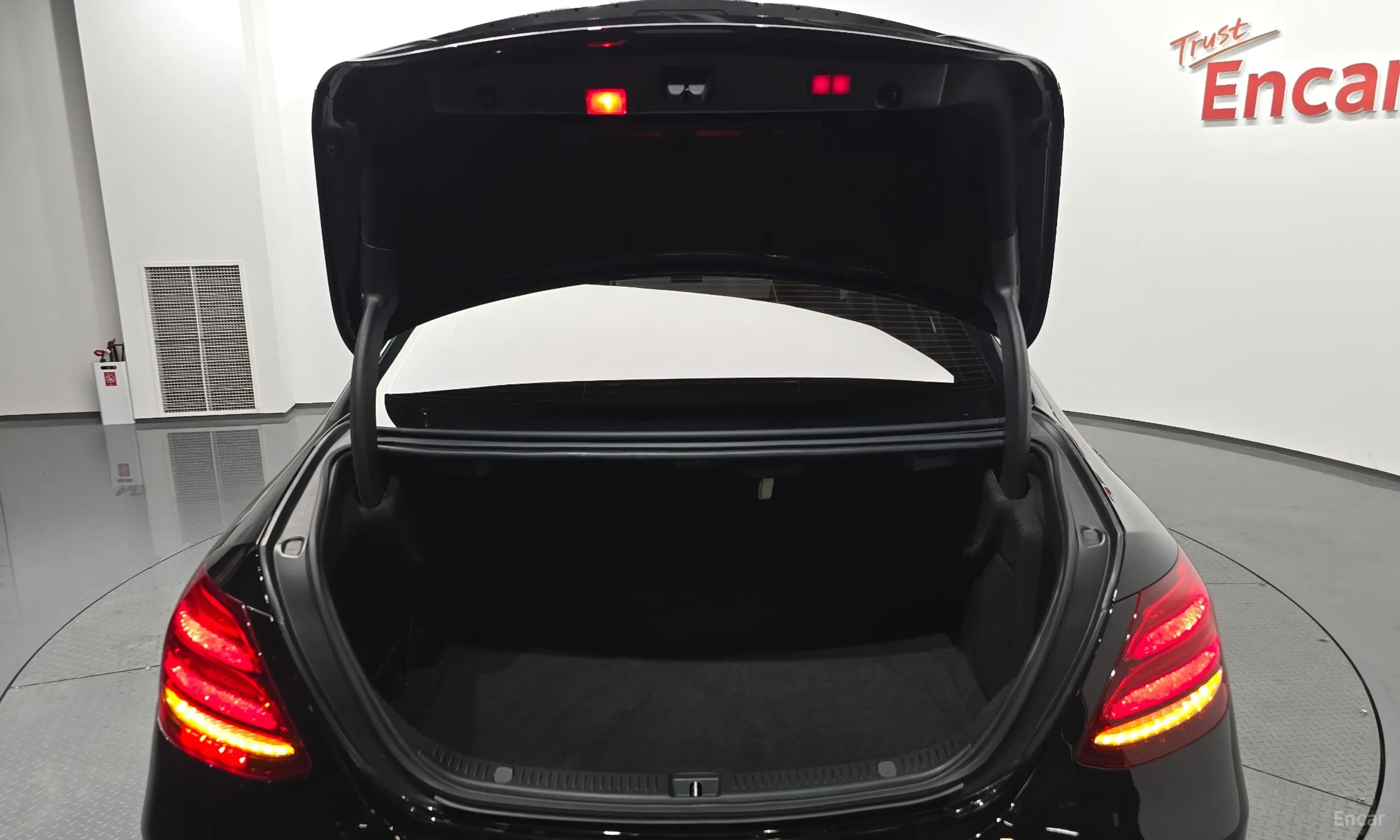 Mercedes Benz E-Class W213 превью 20