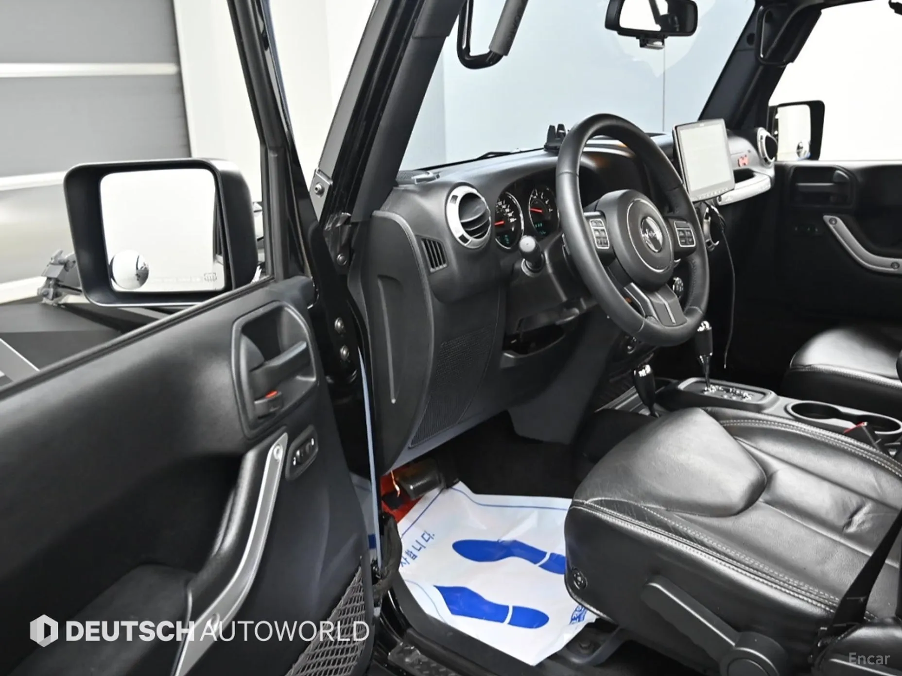 Jeep Wrangler (JK) превью 11