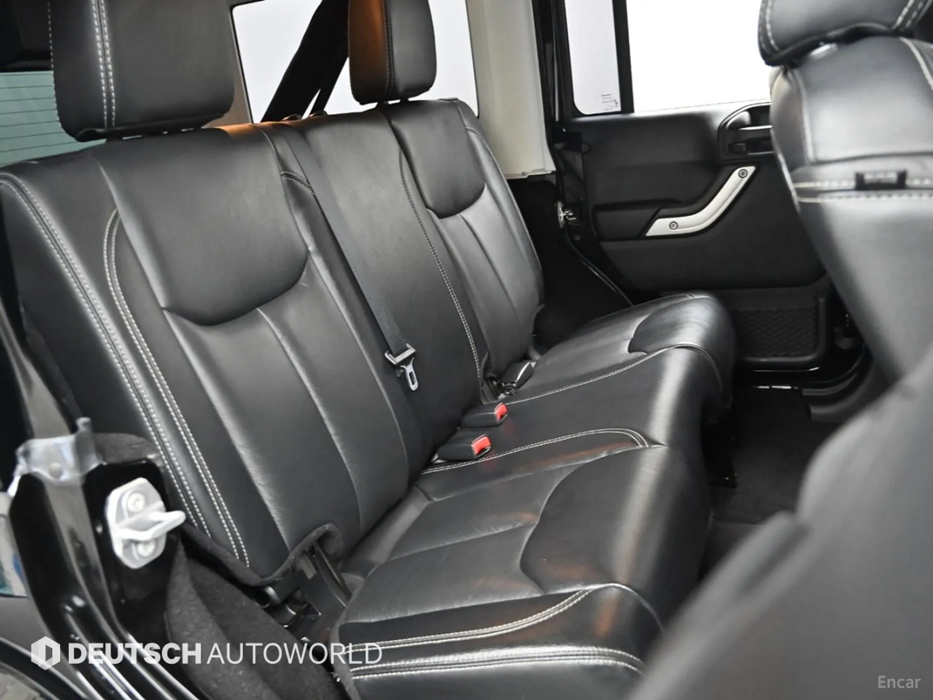 Jeep Wrangler (JK) превью 12