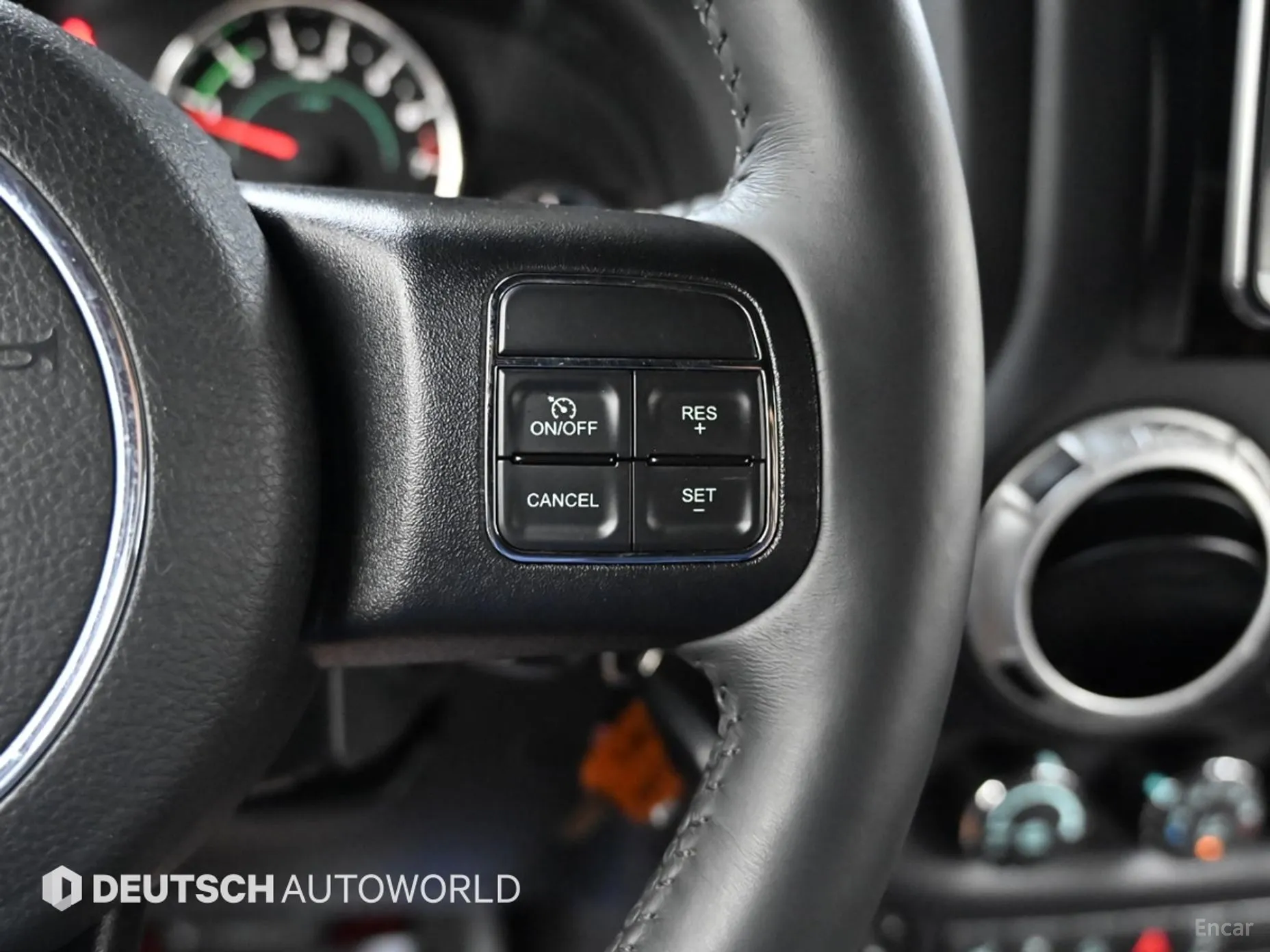 Jeep Wrangler (JK) превью 16