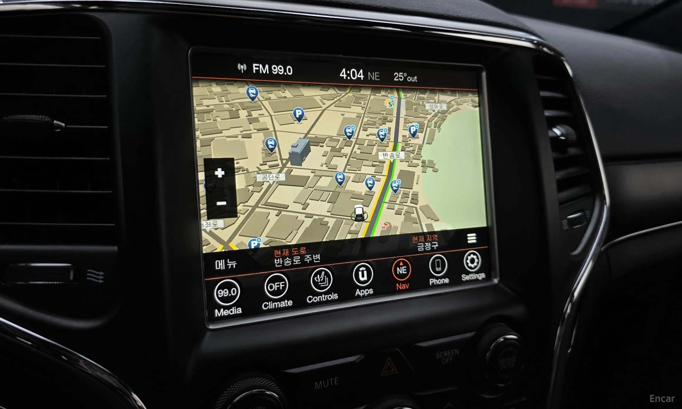 Jeep Grand Cherokee превью 14