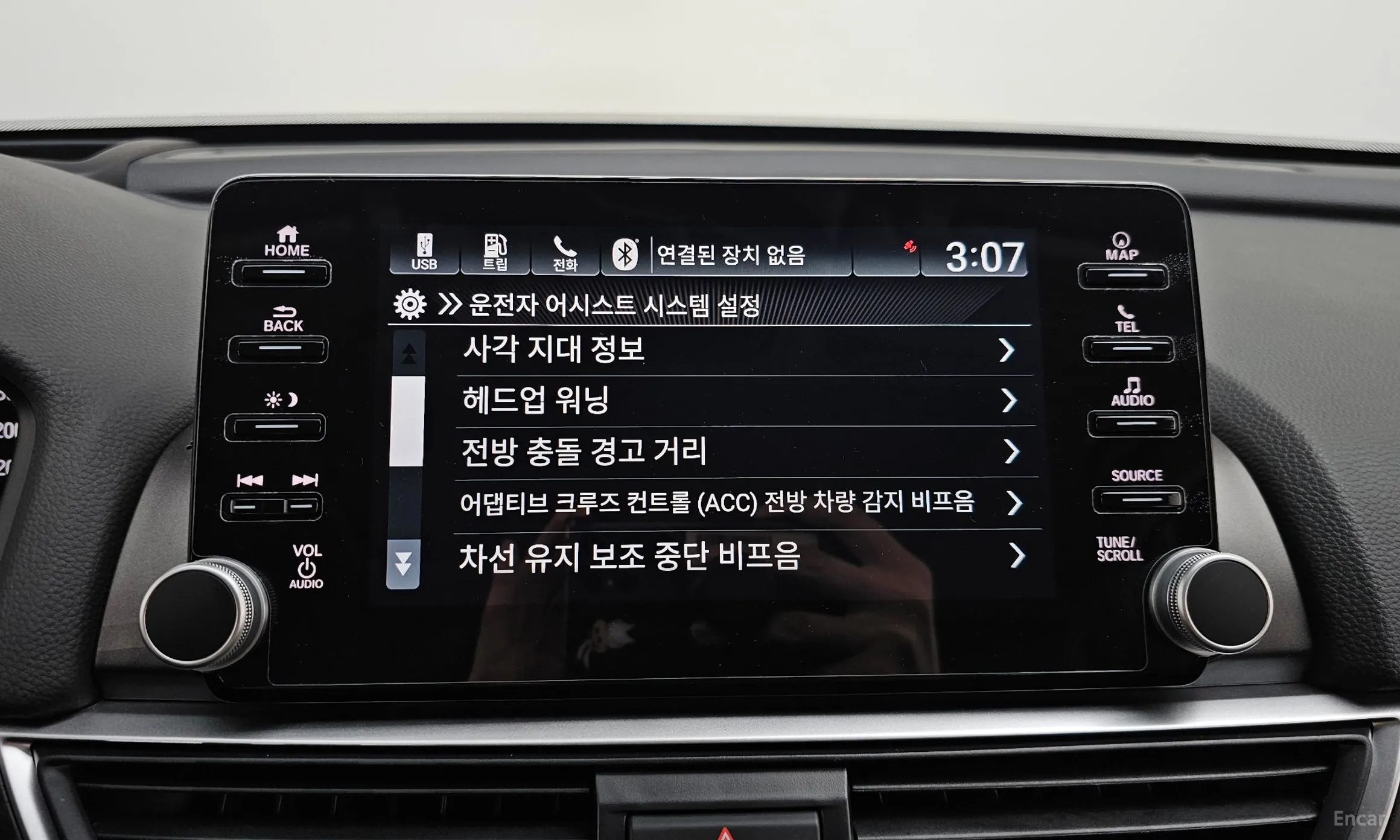 Honda Accord 10th Generation превью 16