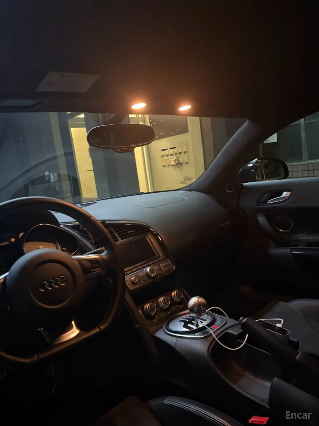 Audi R8 превью 10