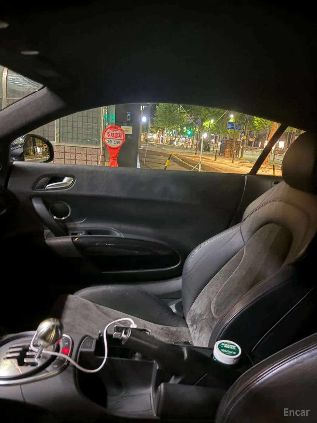 Audi R8 превью 12