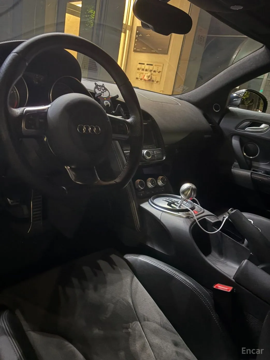 Audi R8 превью 13