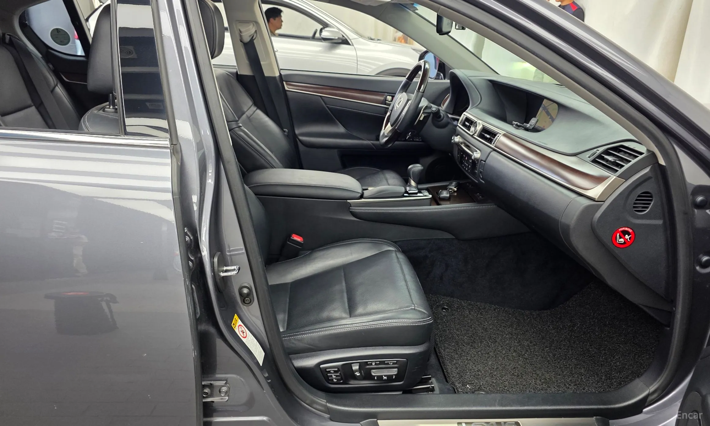 Lexus New GS350 превью 11