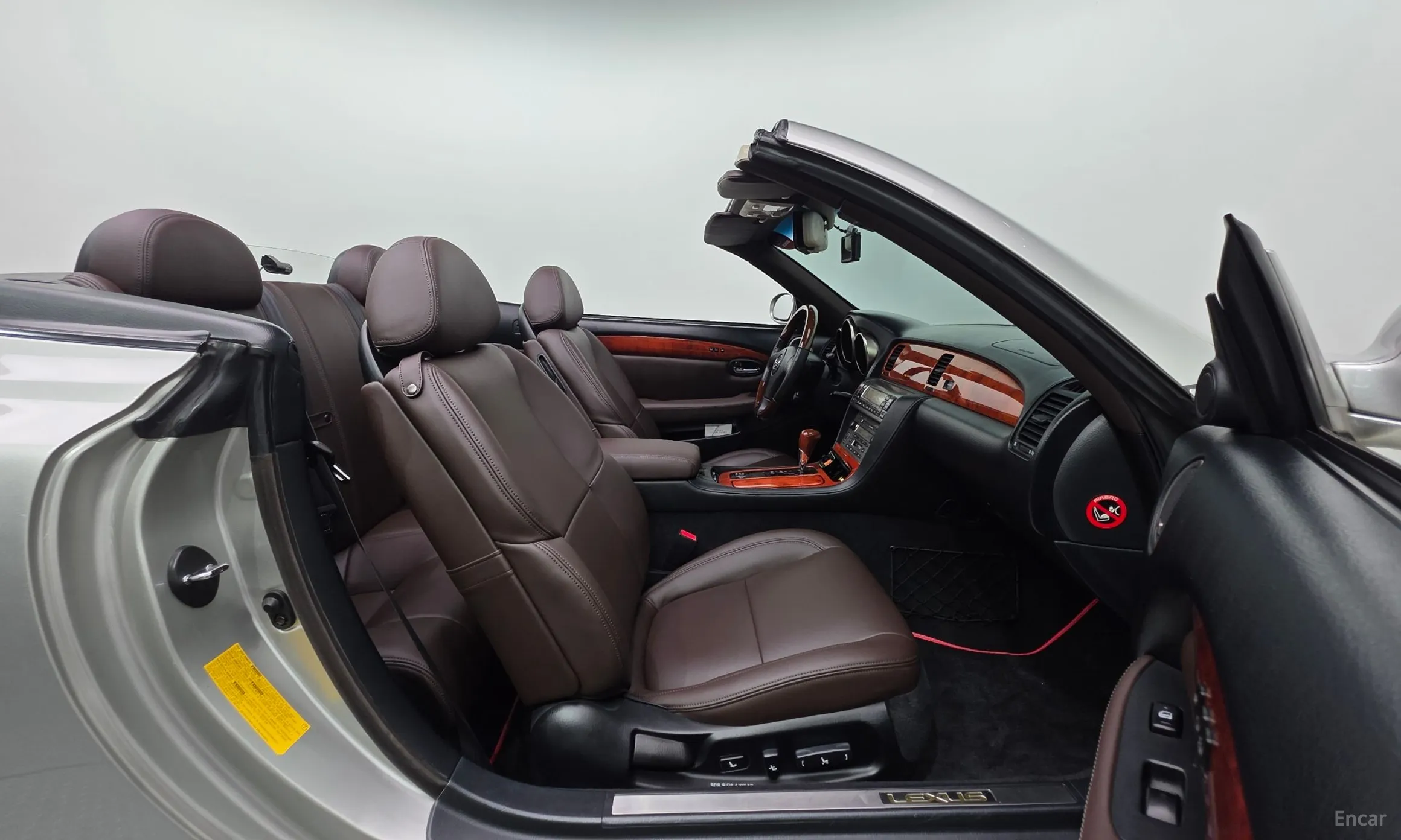 Lexus SC430 превью 10