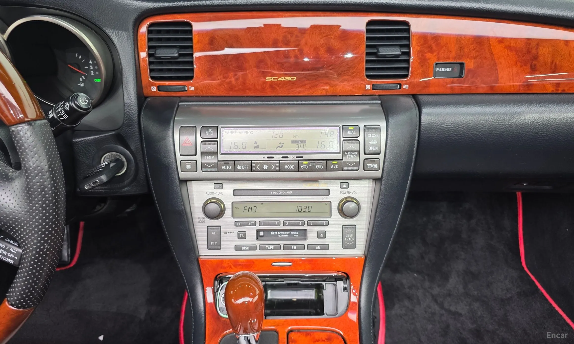 Lexus SC430 превью 14