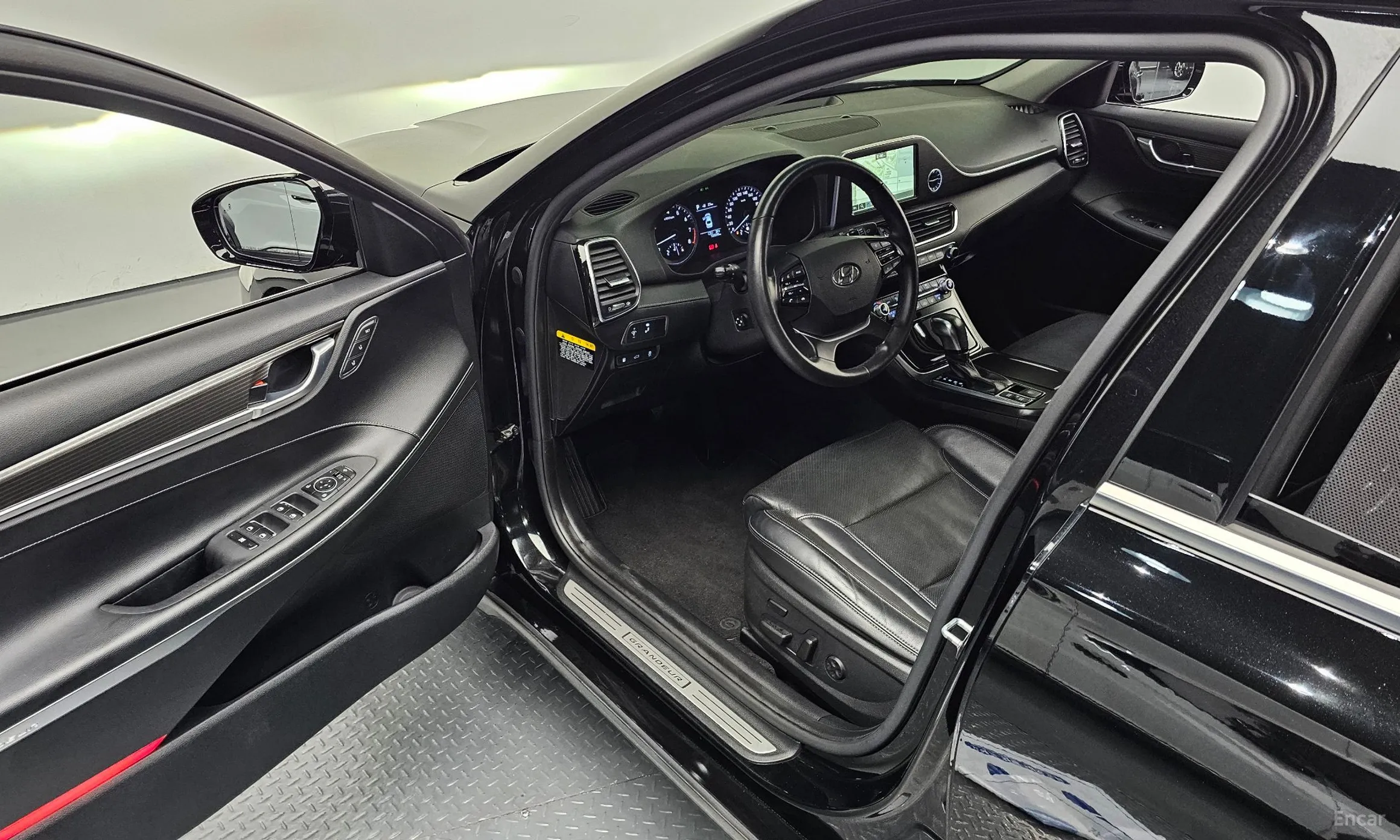 Hyundai Grandeur IG превью 11