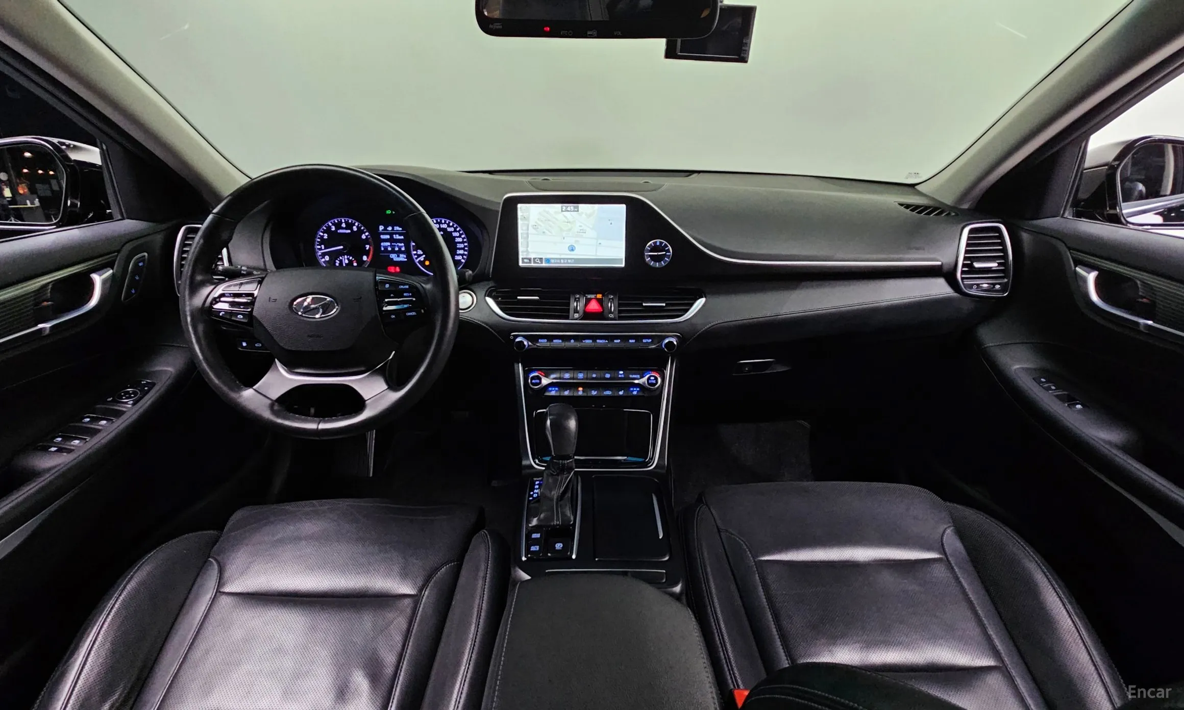 Hyundai Grandeur IG превью 7