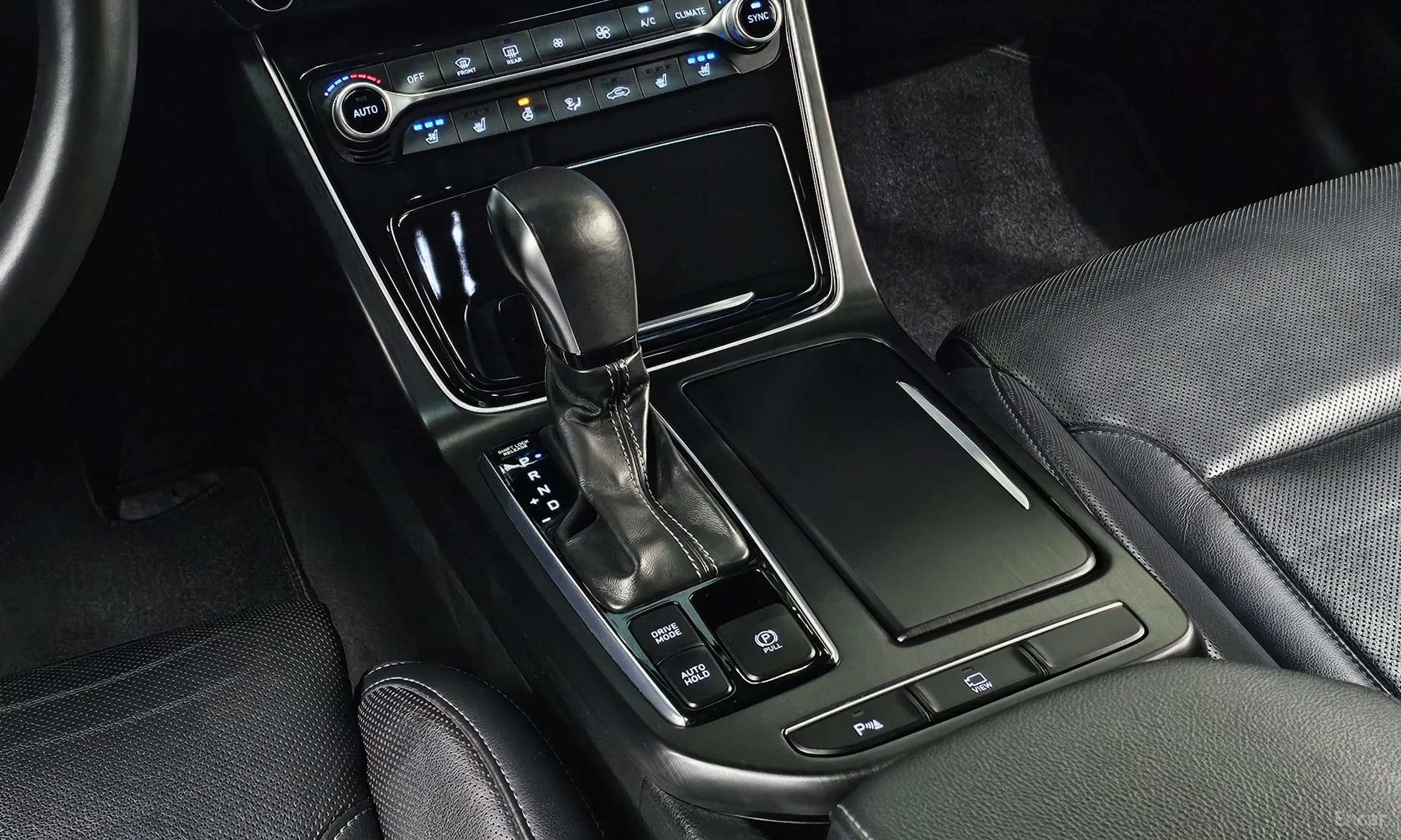Hyundai Grandeur IG превью 9