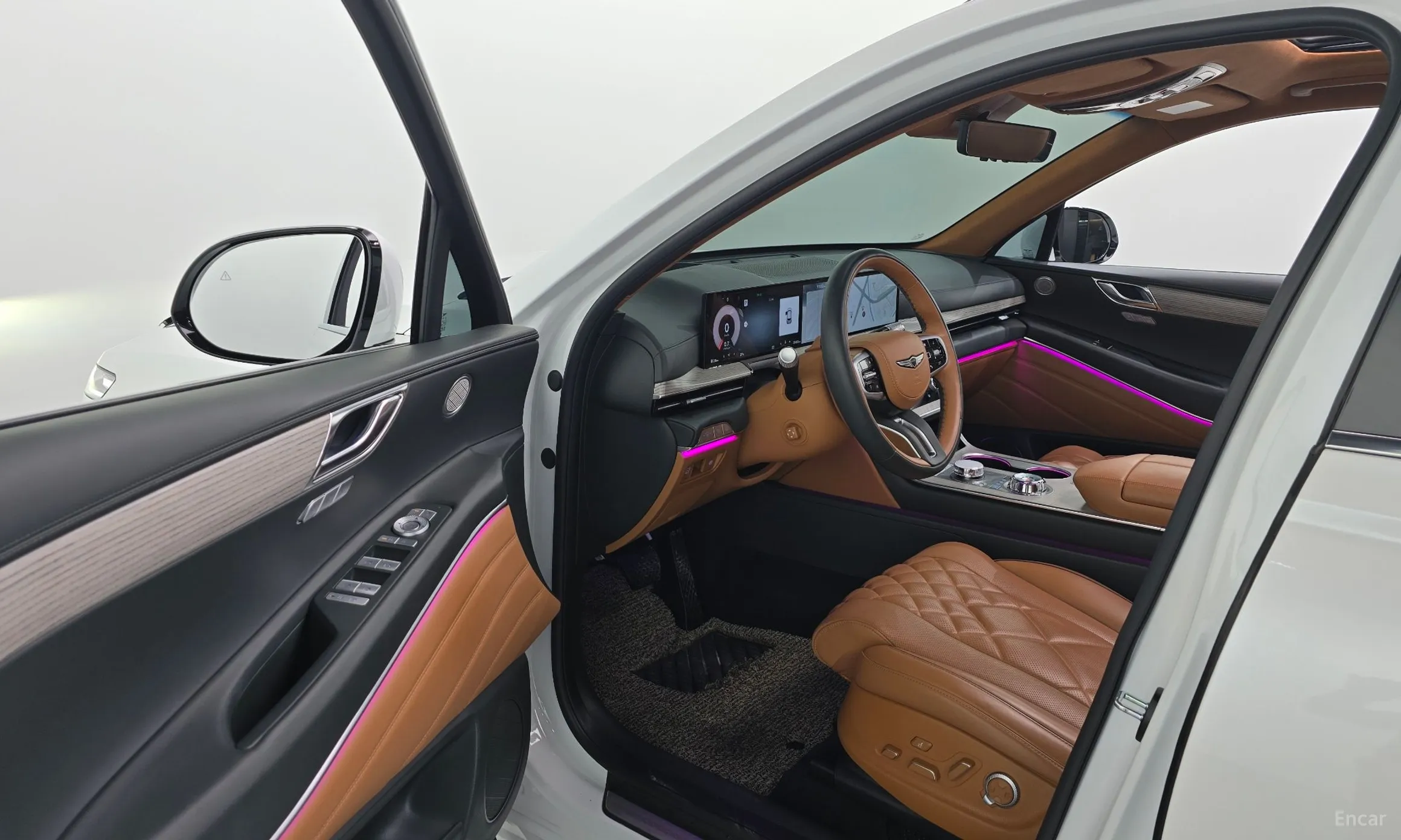 Genesis GV80 превью 10