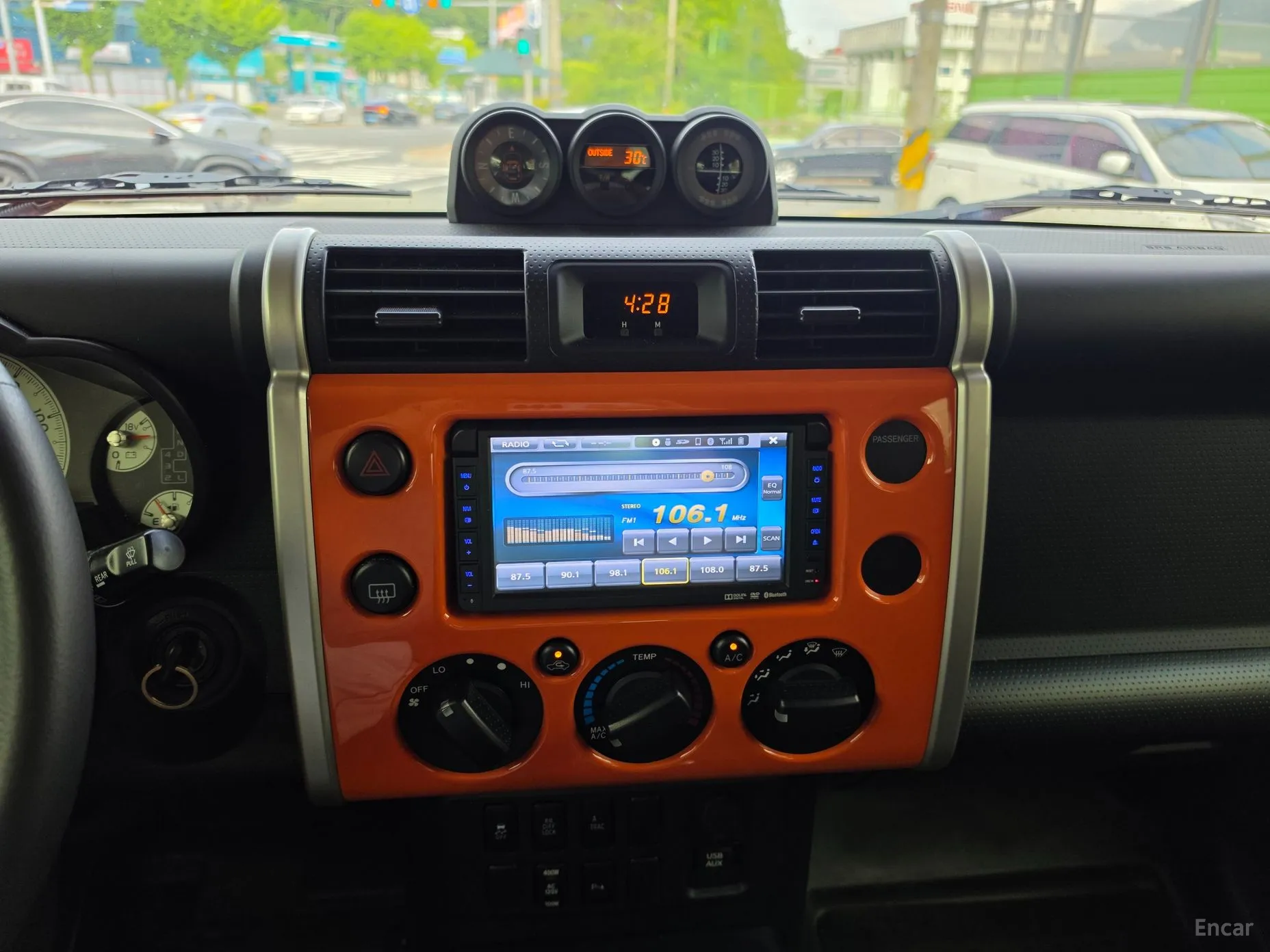 Toyota FJ Cruiser превью 8