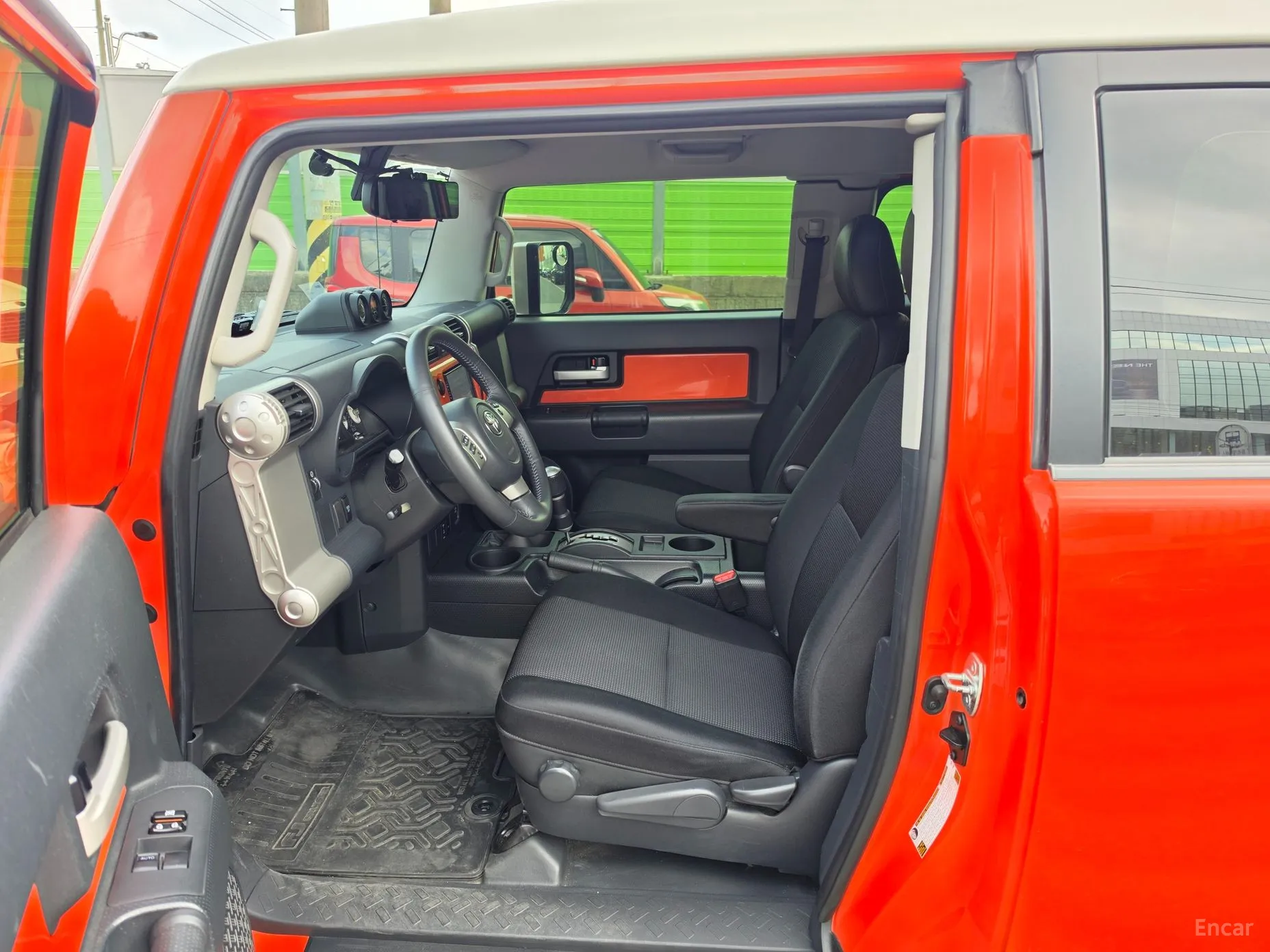 Toyota FJ Cruiser превью 9