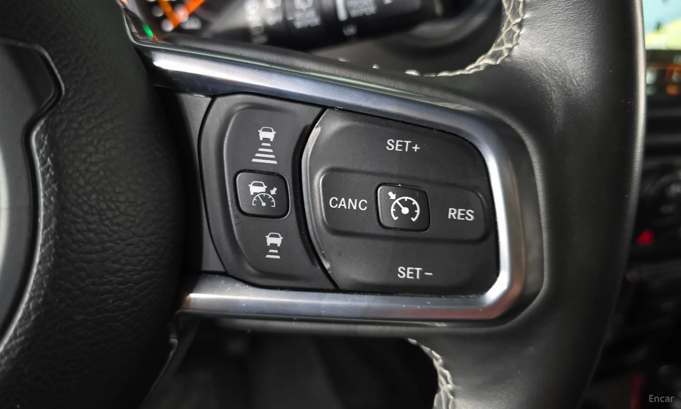 Jeep Wrangler (JL) превью 16