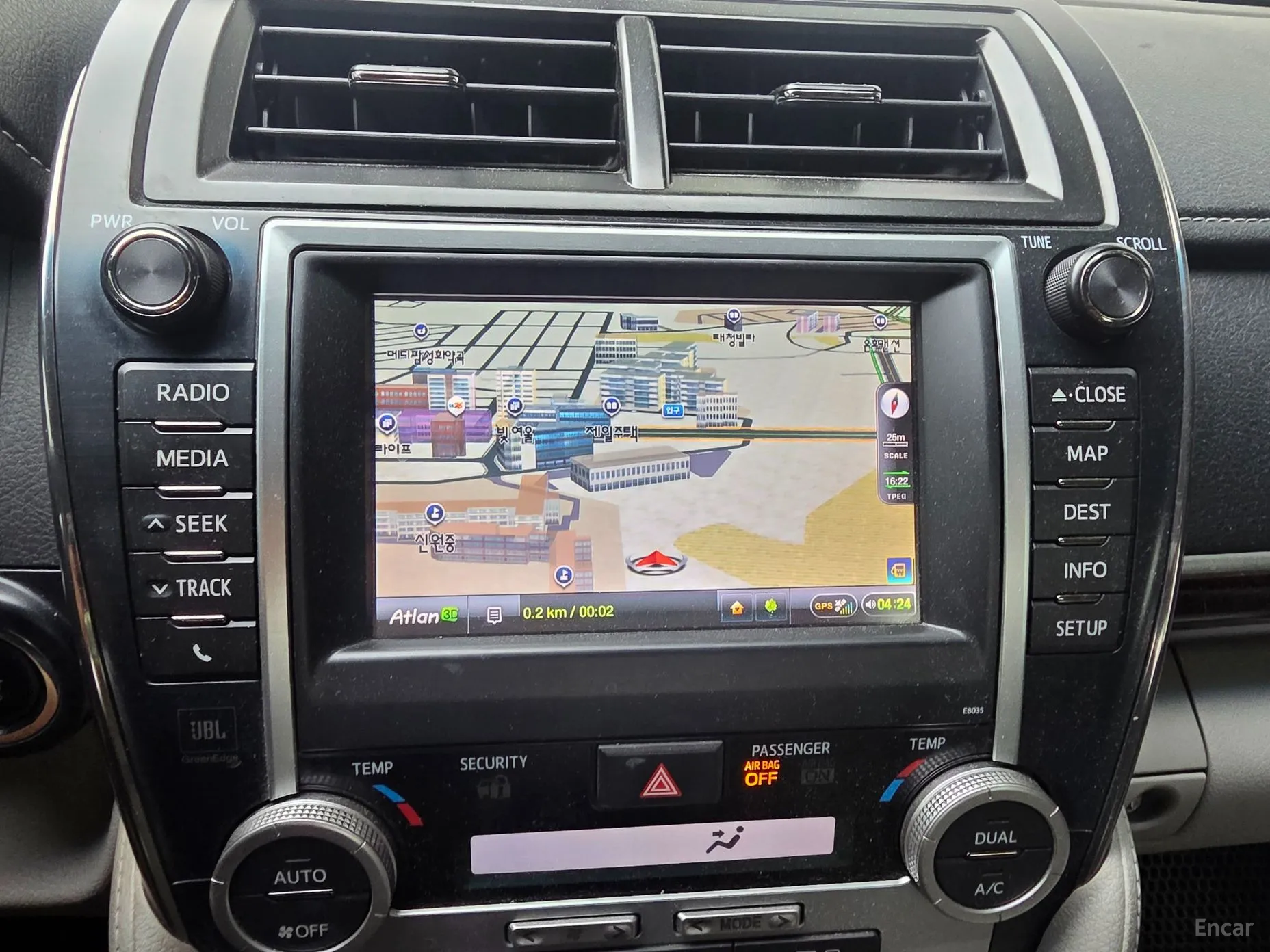 Toyota New Camry превью 14