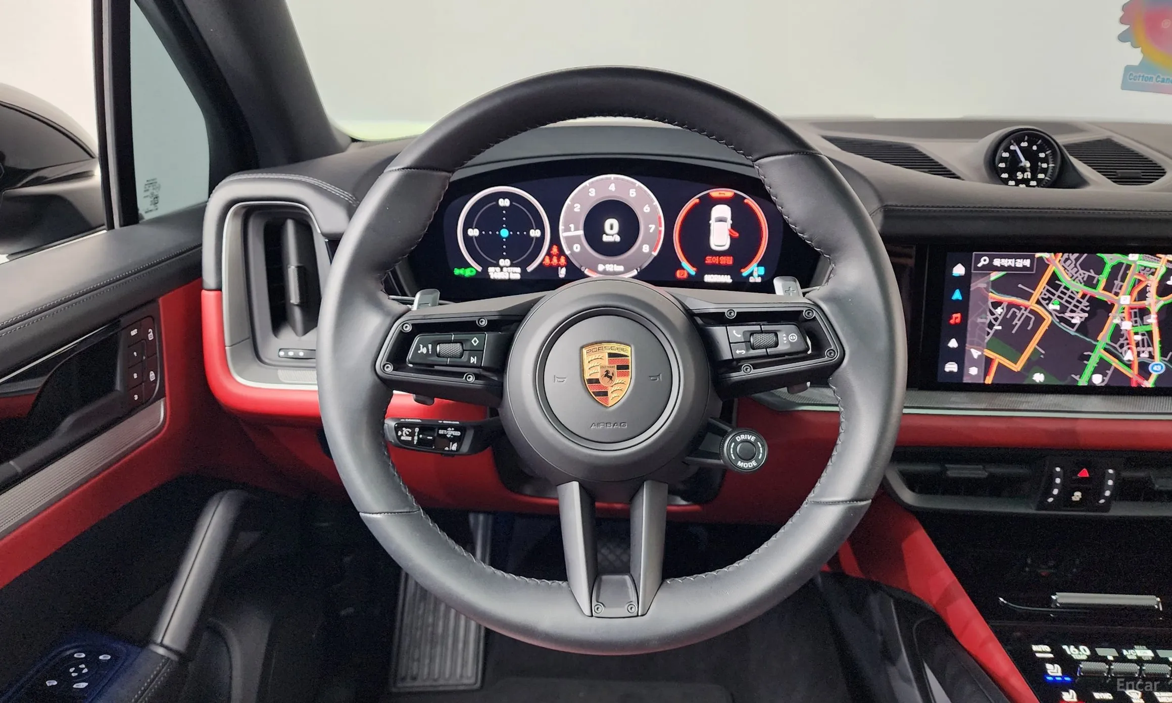 Porsche Cayenne (PO536) превью 13