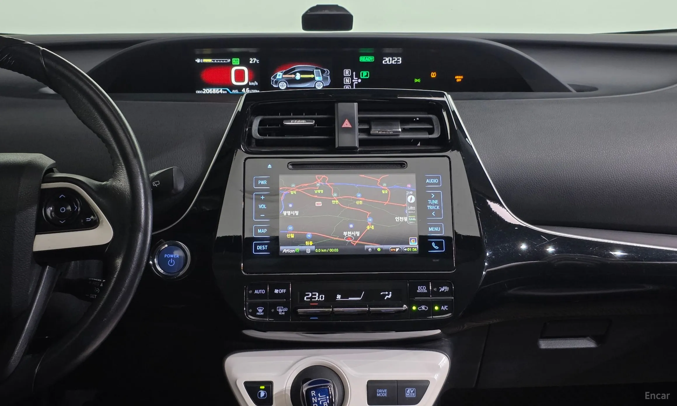 Toyota Prius 4th Generation превью 12