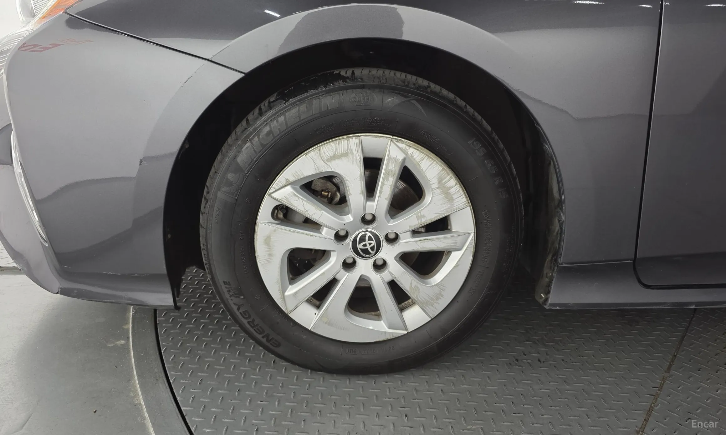 Toyota Prius 4th Generation превью 5