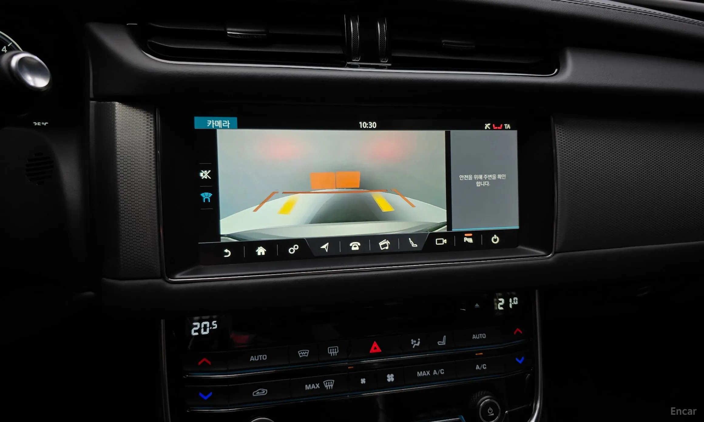 Jaguar XF (x260) превью 15