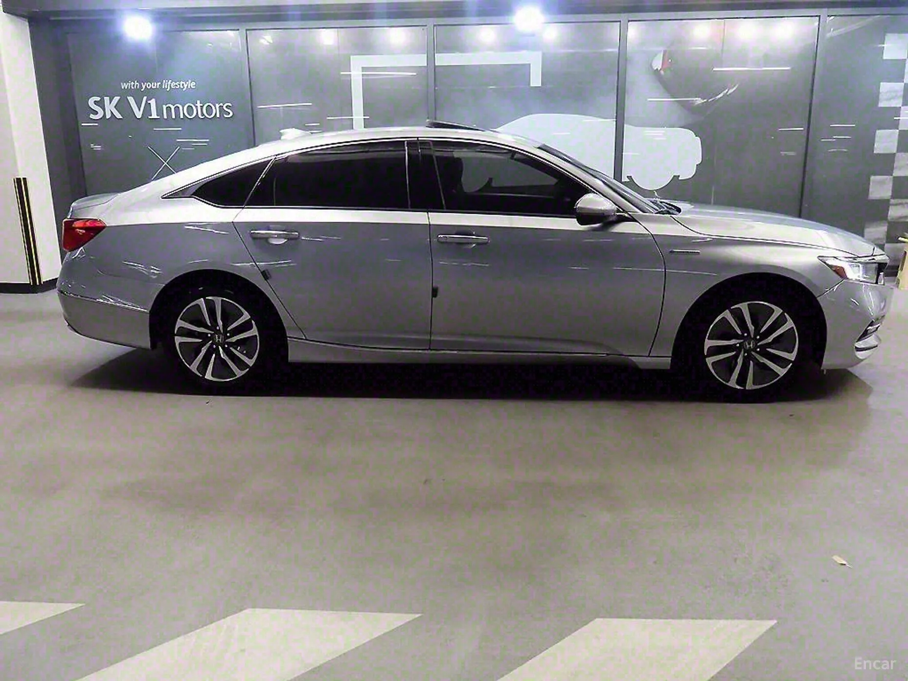 Honda Accord 10th Generation превью 3