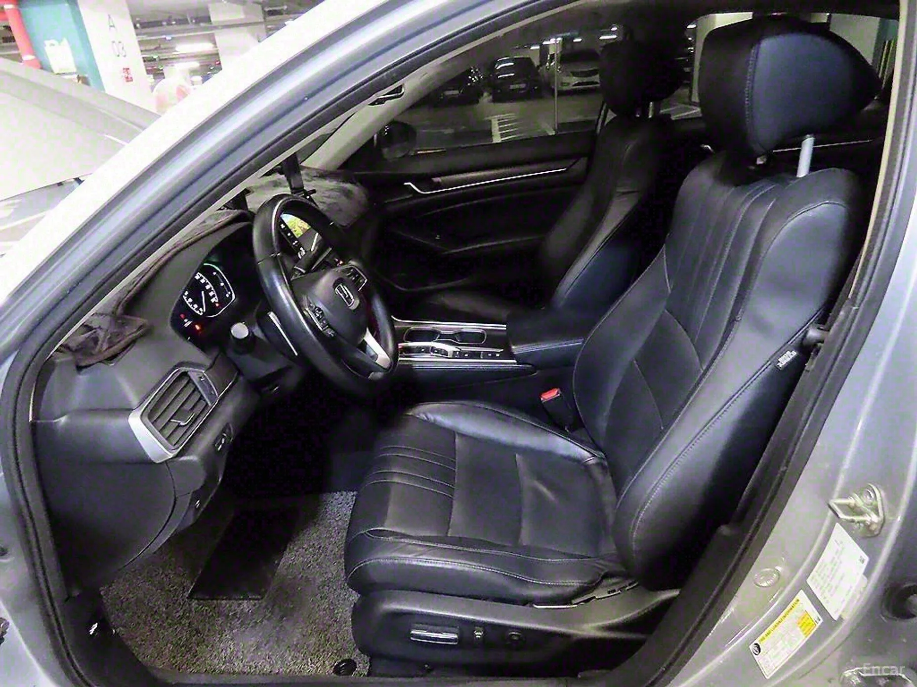 Honda Accord 10th Generation превью 6