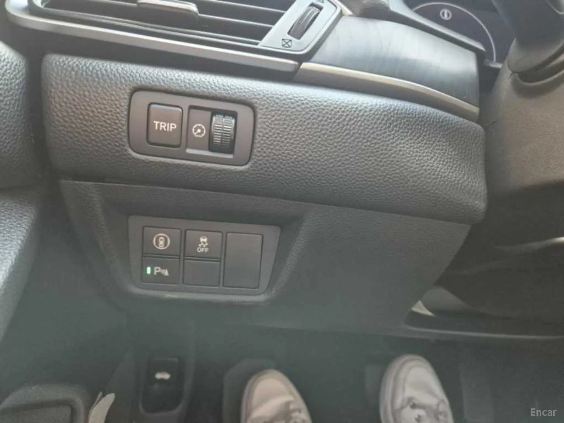 Honda Accord 10th Generation превью 10