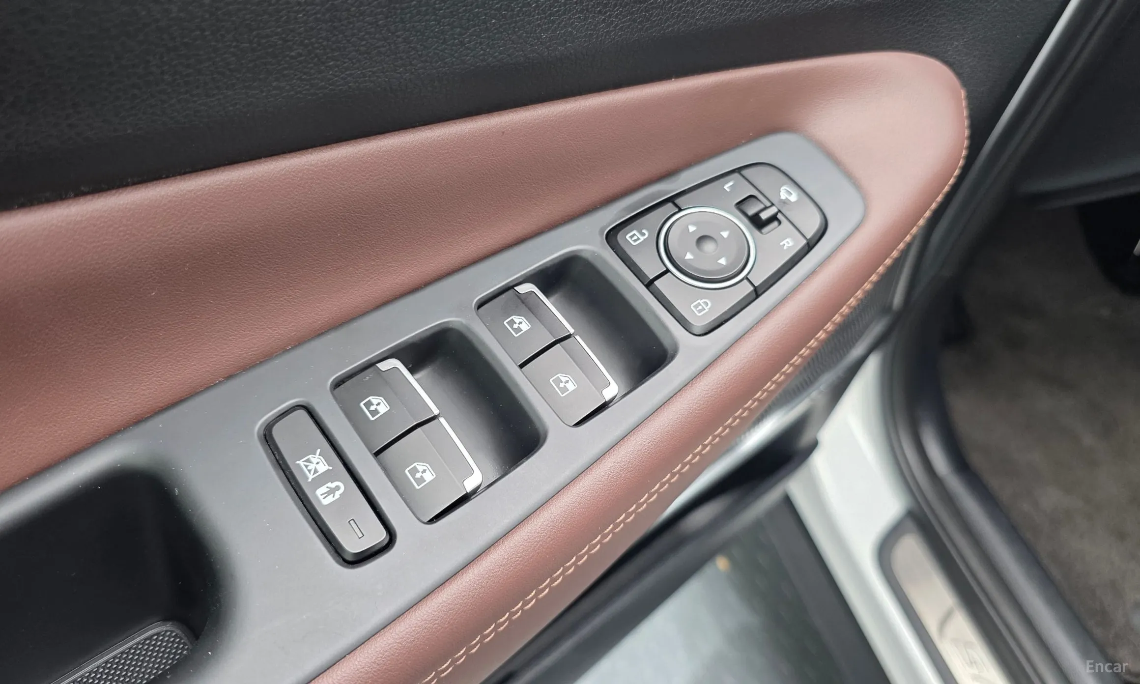 Hyundai Santa Fe TM превью 20
