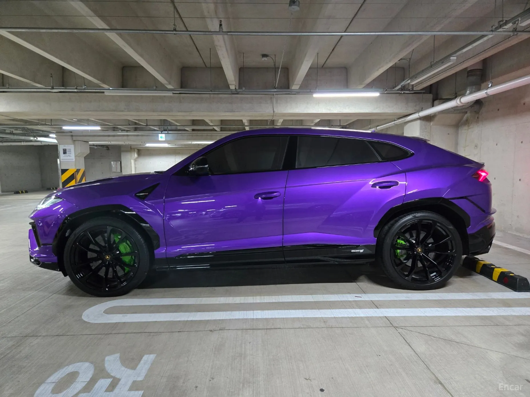 Lamborghini Urus превью 4