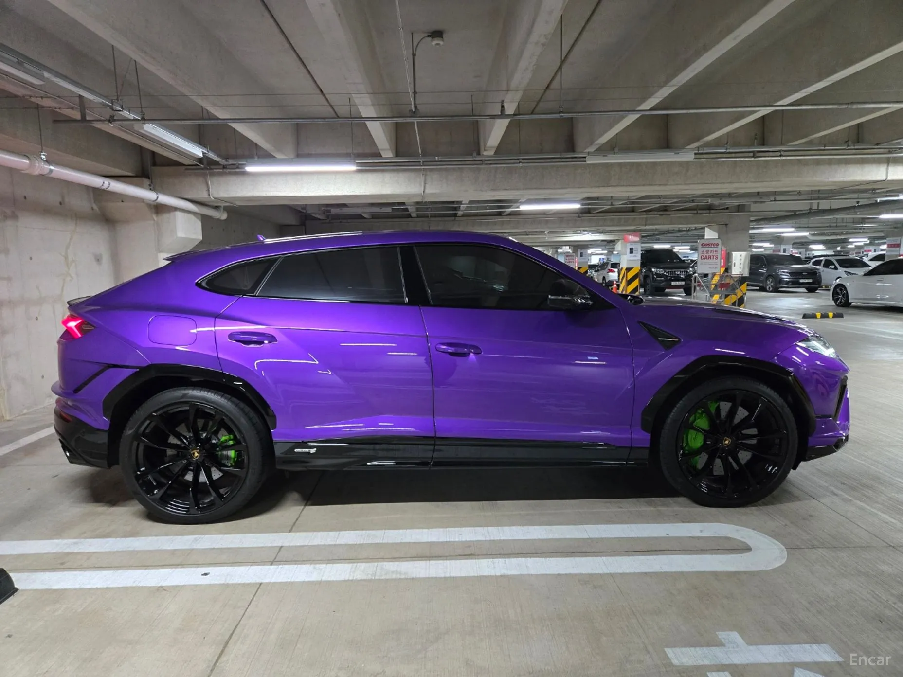 Lamborghini Urus превью 5